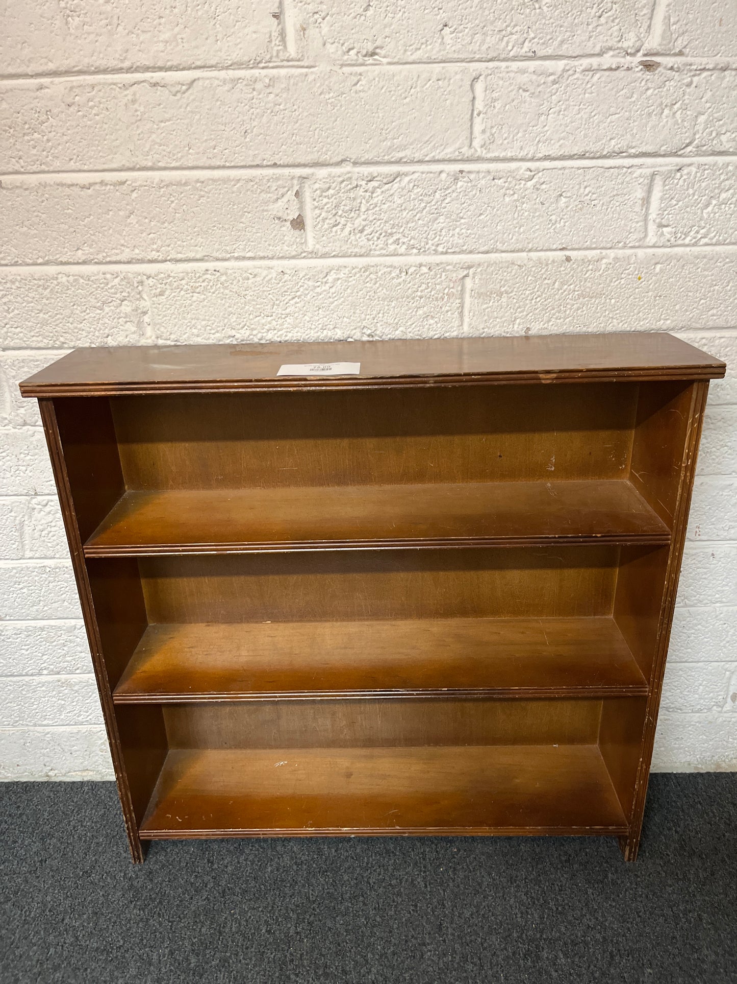 Wooden framed low bookcase 3225