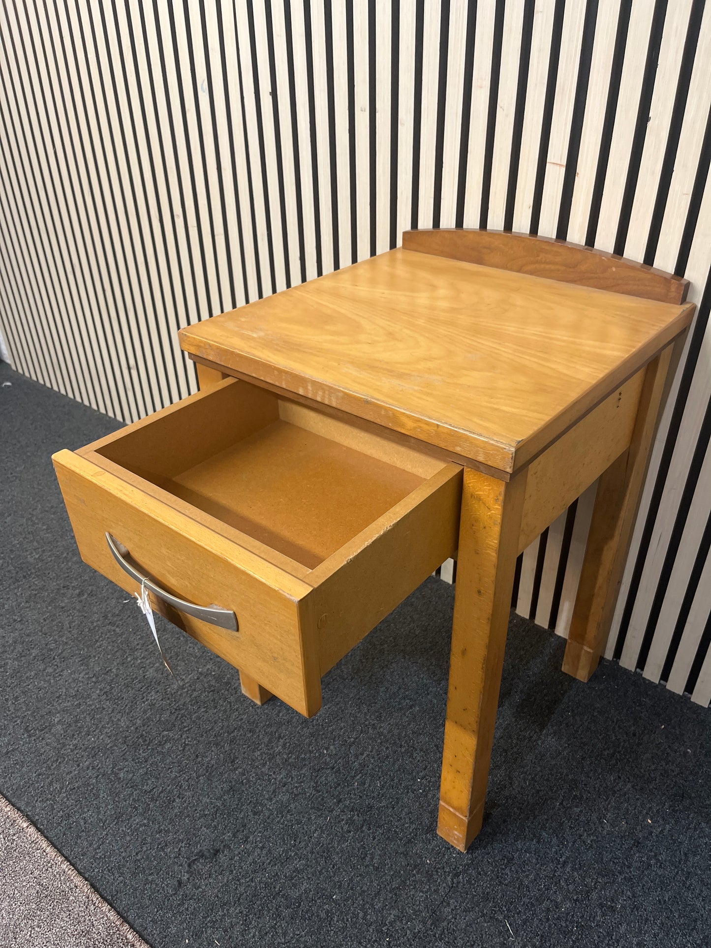 Beech small 1 drawer bedside lamp table with upstand 3126