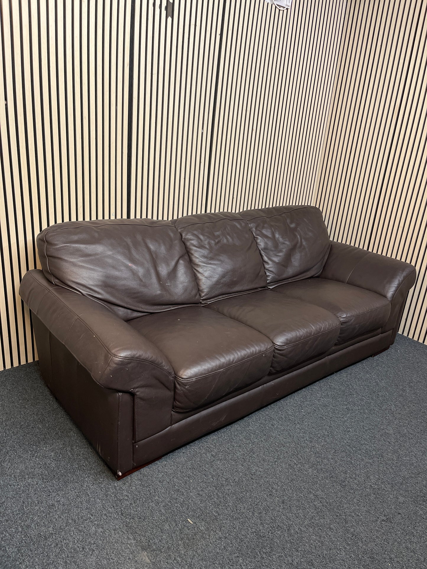 3 seater dark brown leather sofa 1126