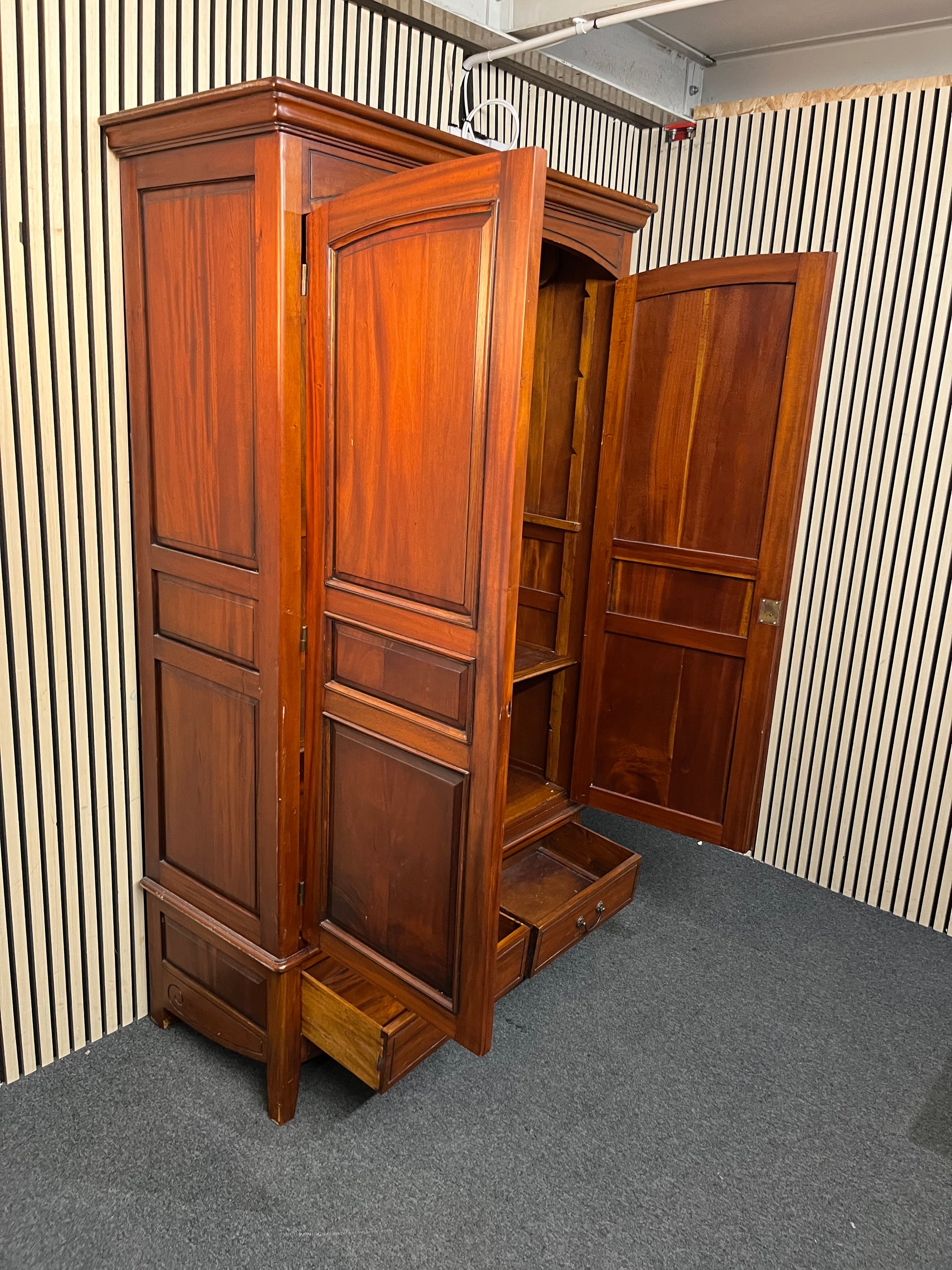Tall solid mahogany dark wood stained 2 door 1 drawer wardrobe (H 203 x W 120 x D 54 cm) 3126
