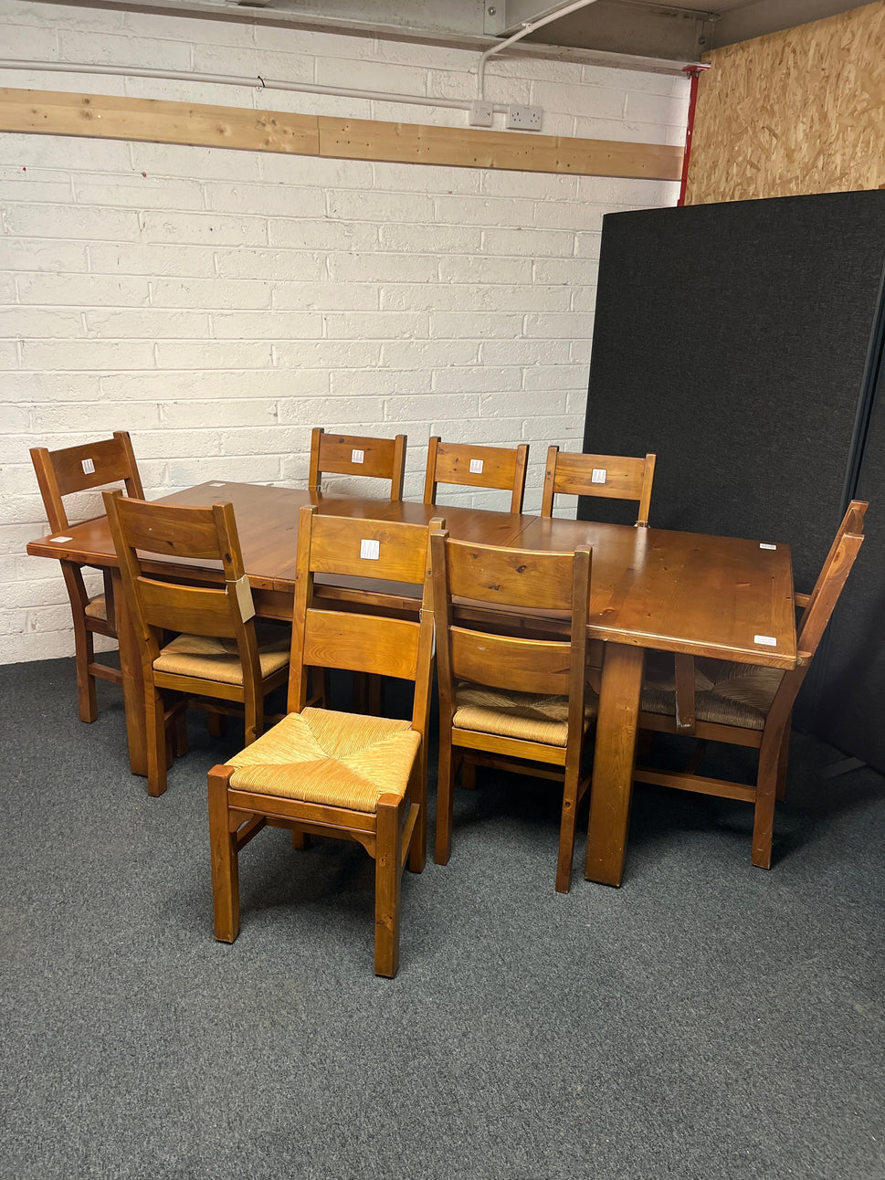 Pine extendable kitchen table (L 168 - 218 x W 100 cm) with 6 no. matching chairs with rattan seat cushion 2225