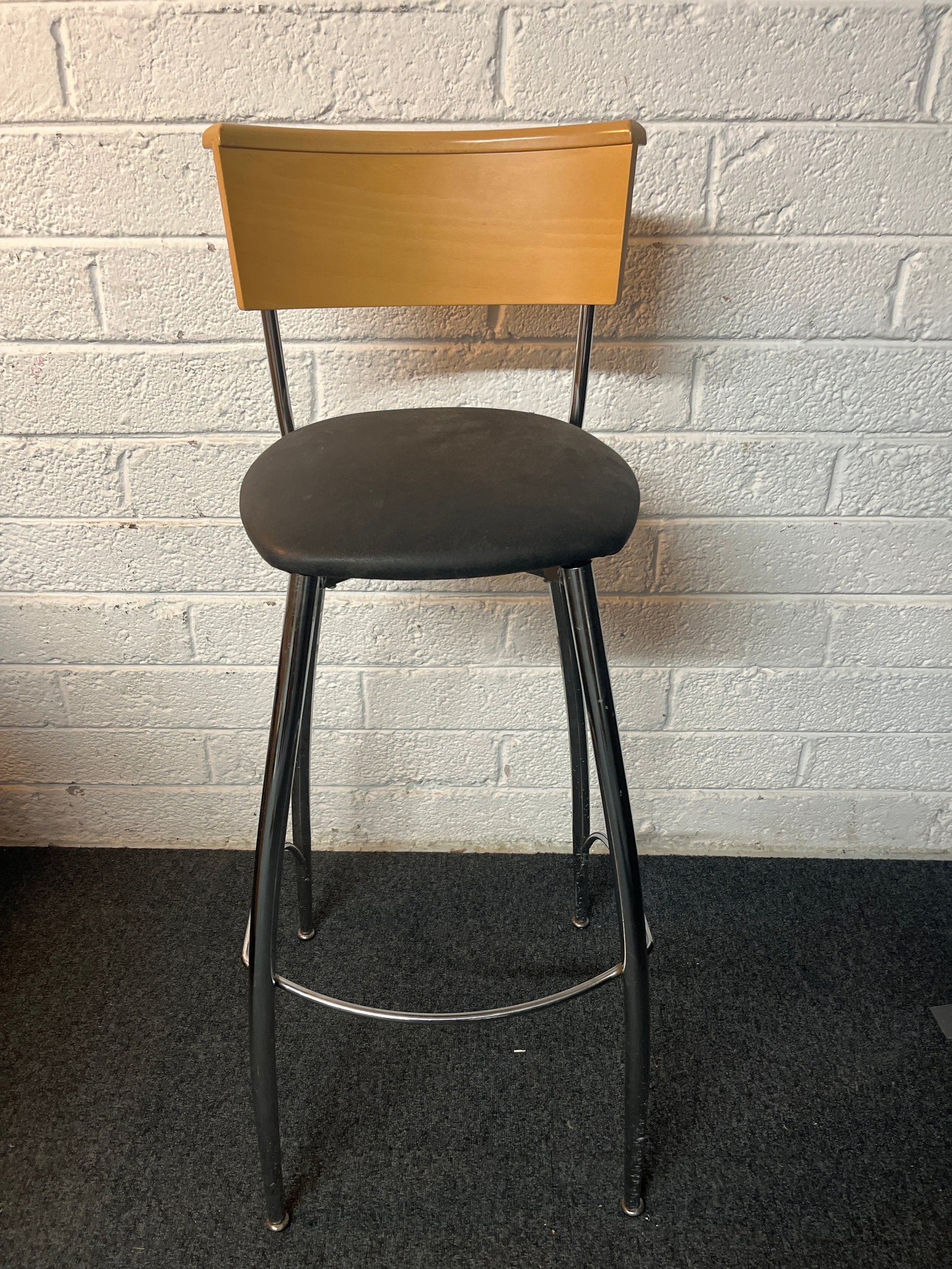 Tall chrome framed tall bar stool, beech framed  3225