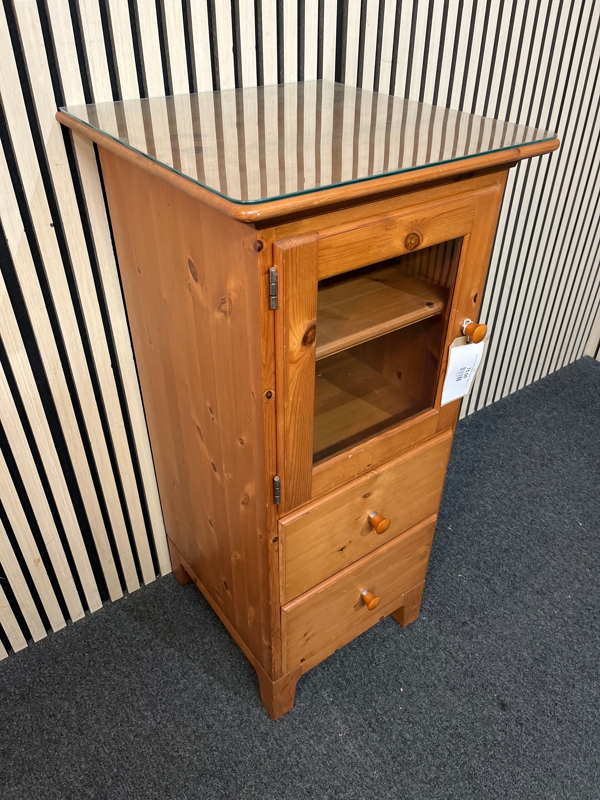 Ducal pine stereo unit (H 98 x W 46 x D 48 cm) 3126
