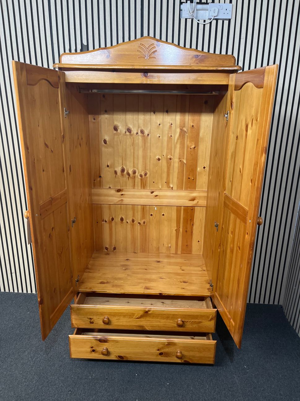 Tall natrual pine 2 door 2 drawer wardrobe (H 192 x W 94 x D 64 cm) 43820