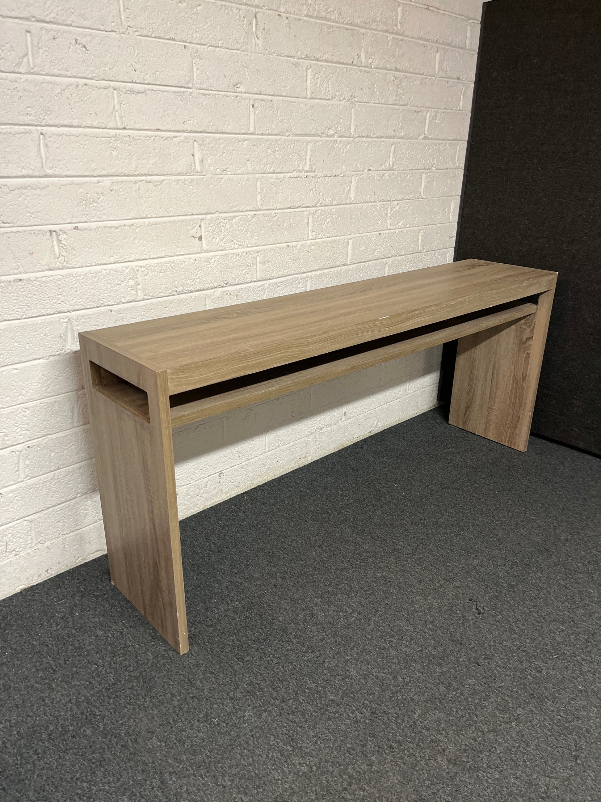 Large grey oak laminate console table with shelf (H 800 x W 1800 x D 400 mm) 1225