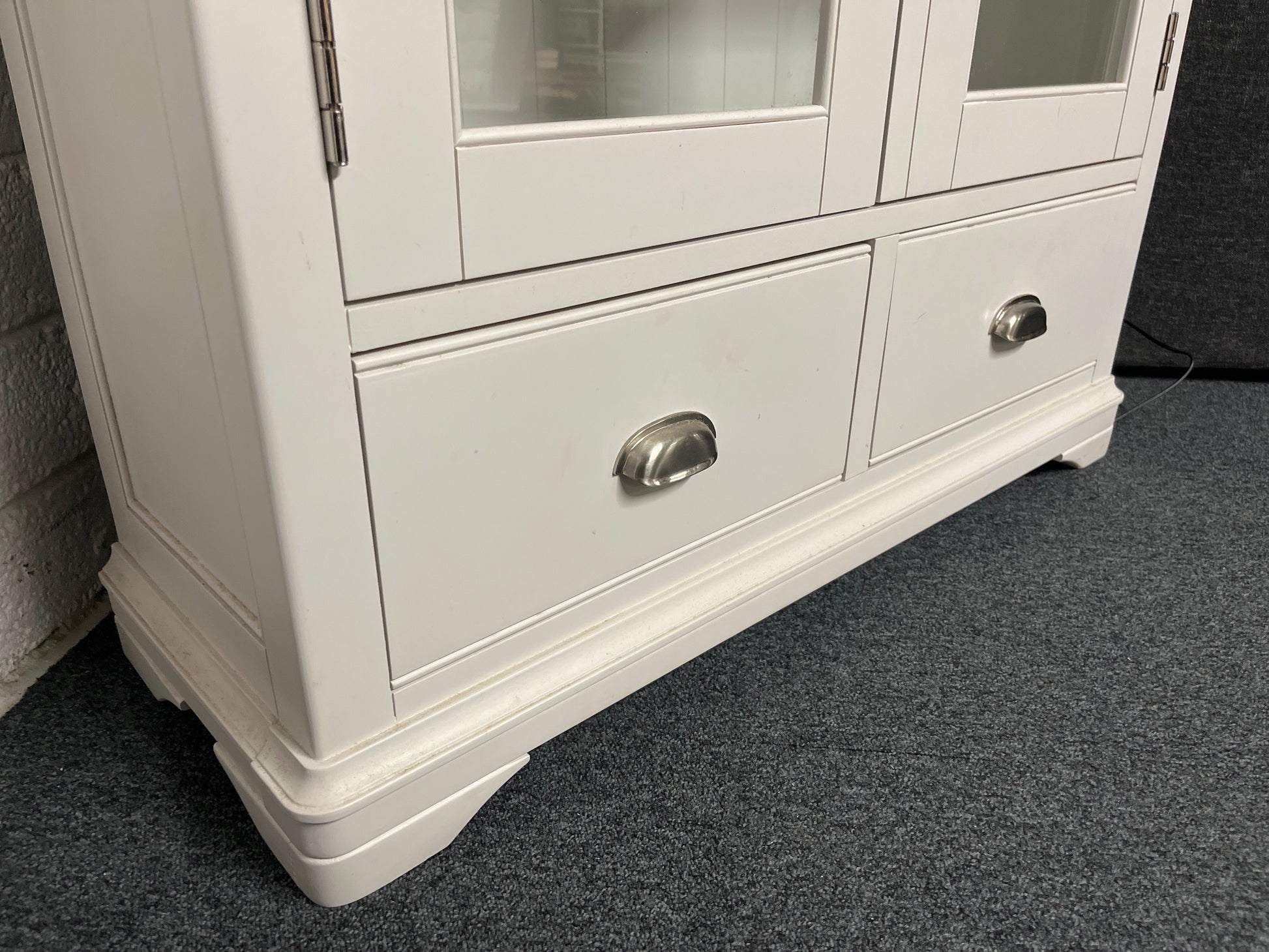 Tall grey painted 2 door glass display unit with natural oak top pelmet and base storage (H 1920 x W 1000 x D 360 mm) 1225