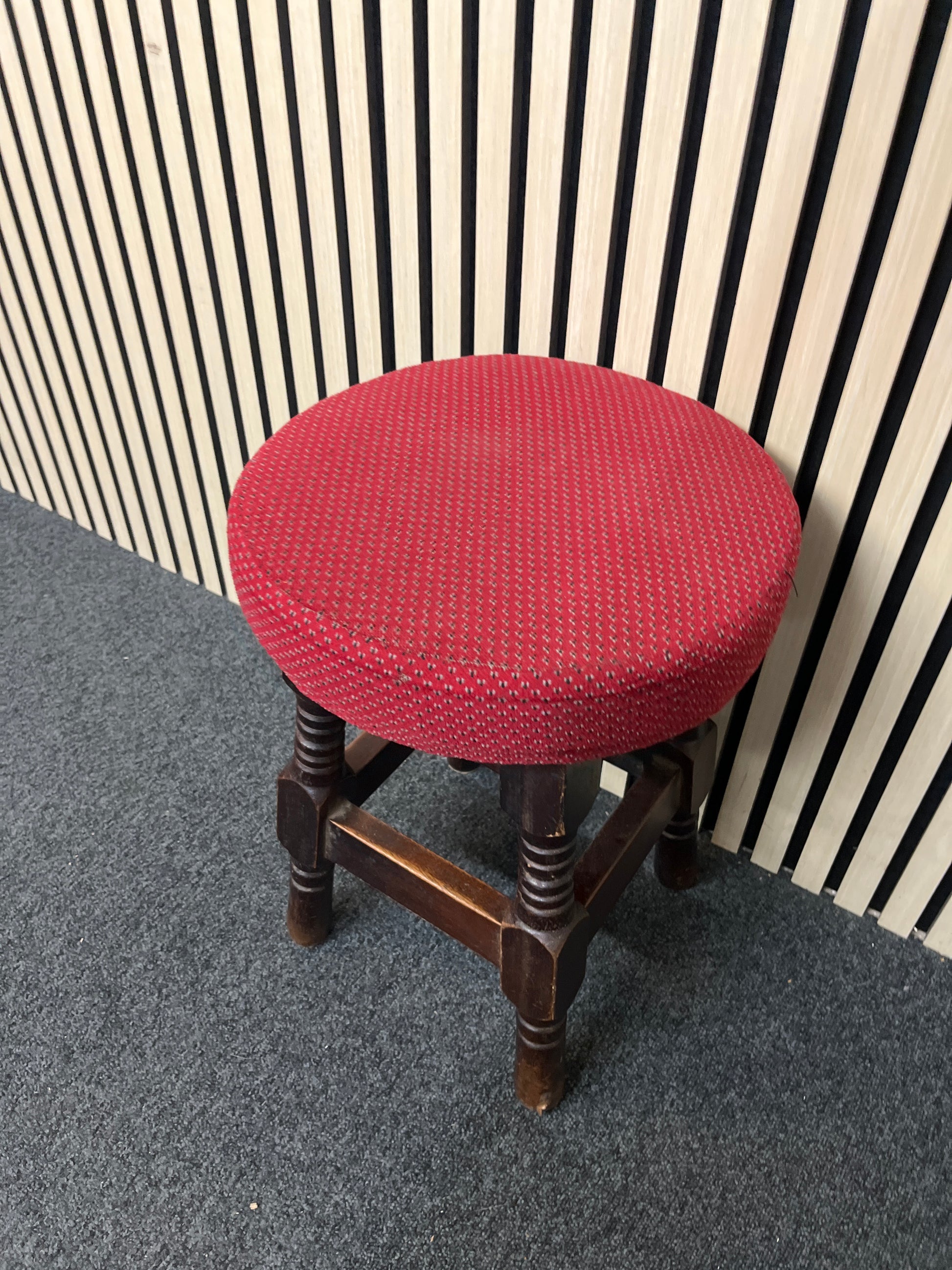 Low solid wood wine pattern fabric cushioned circular stool  3325
