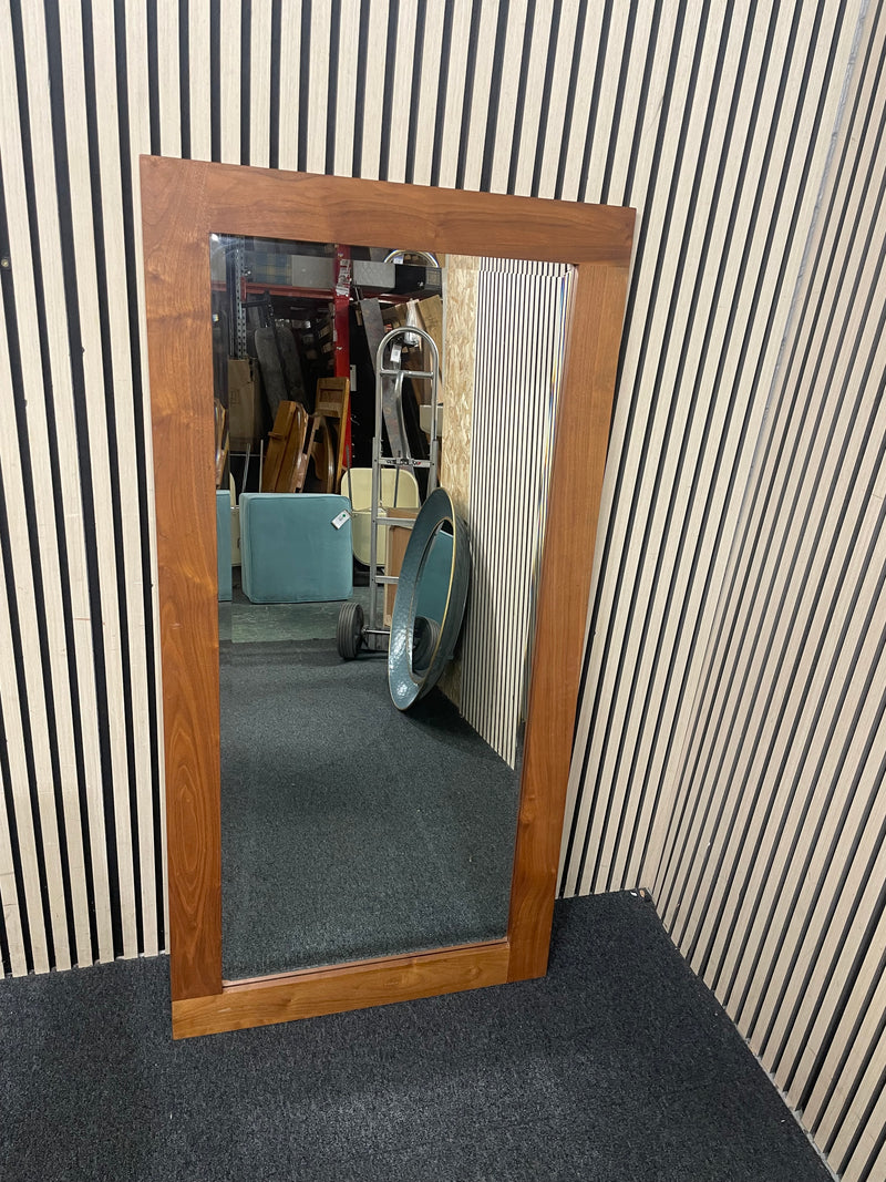 A large horizontal rectangular mirror featuring a solid oak frame, width 150 cm, length 75 cm  44704