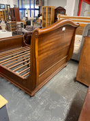 5ft King size solid mahogany high back framed bed  44639