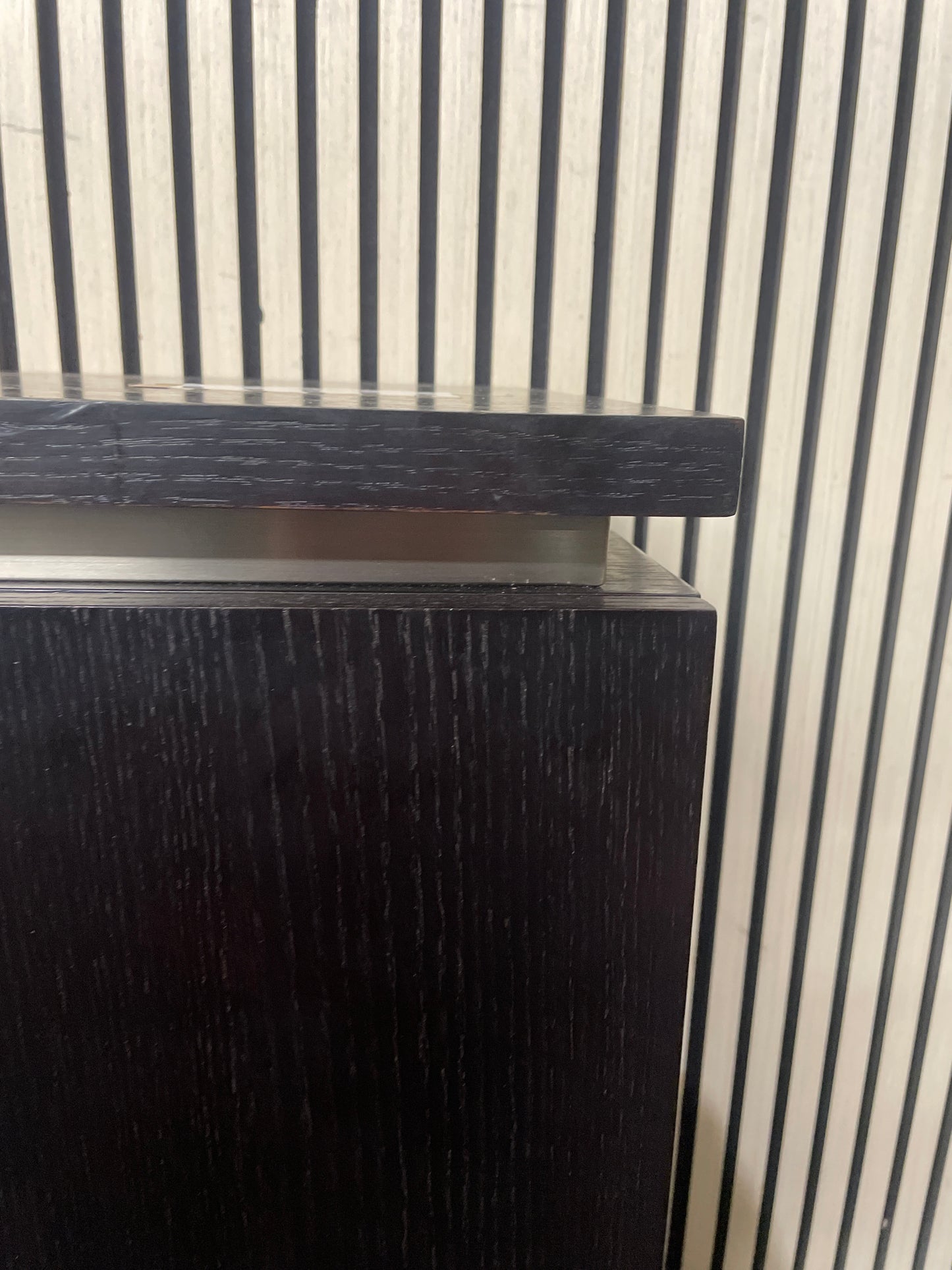 Large dark wood stained 4 door sideboard (H 87 x W 160 x D 45 cm) 3126