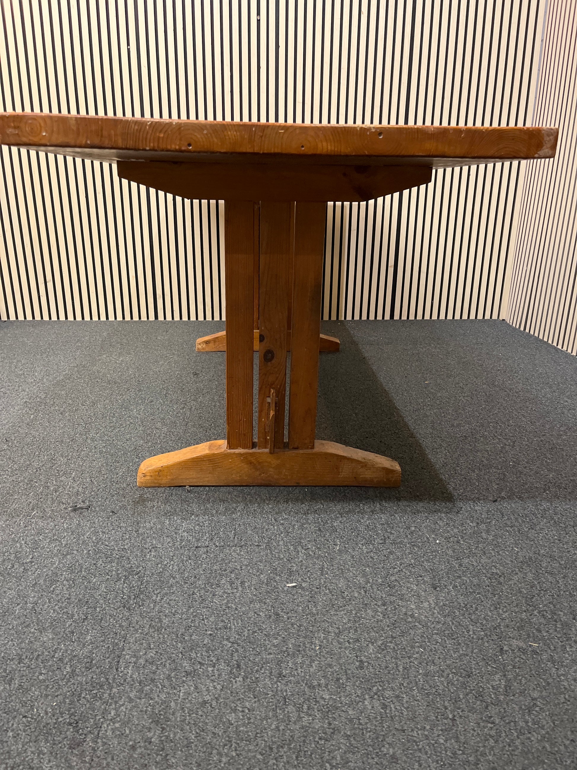 Rectangular solid pine dining table (L 184 x W 77 cm)  44273