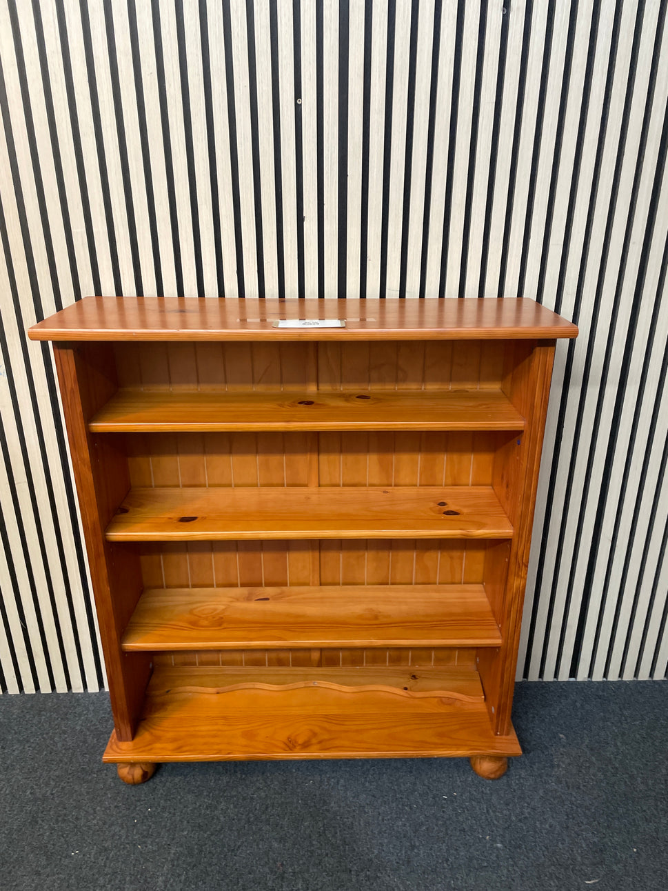 Natural pine low open bookcase (H 100 x W 80 x D 30 cm) 2425