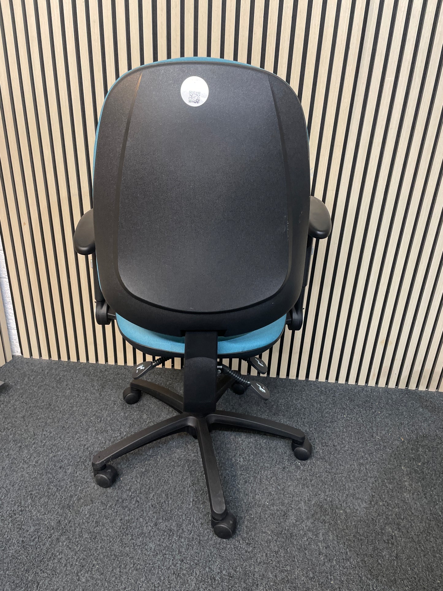 Senza 3 lever swivel chair with HA Back and height adjustable arms -AQUAMARINE TEAL