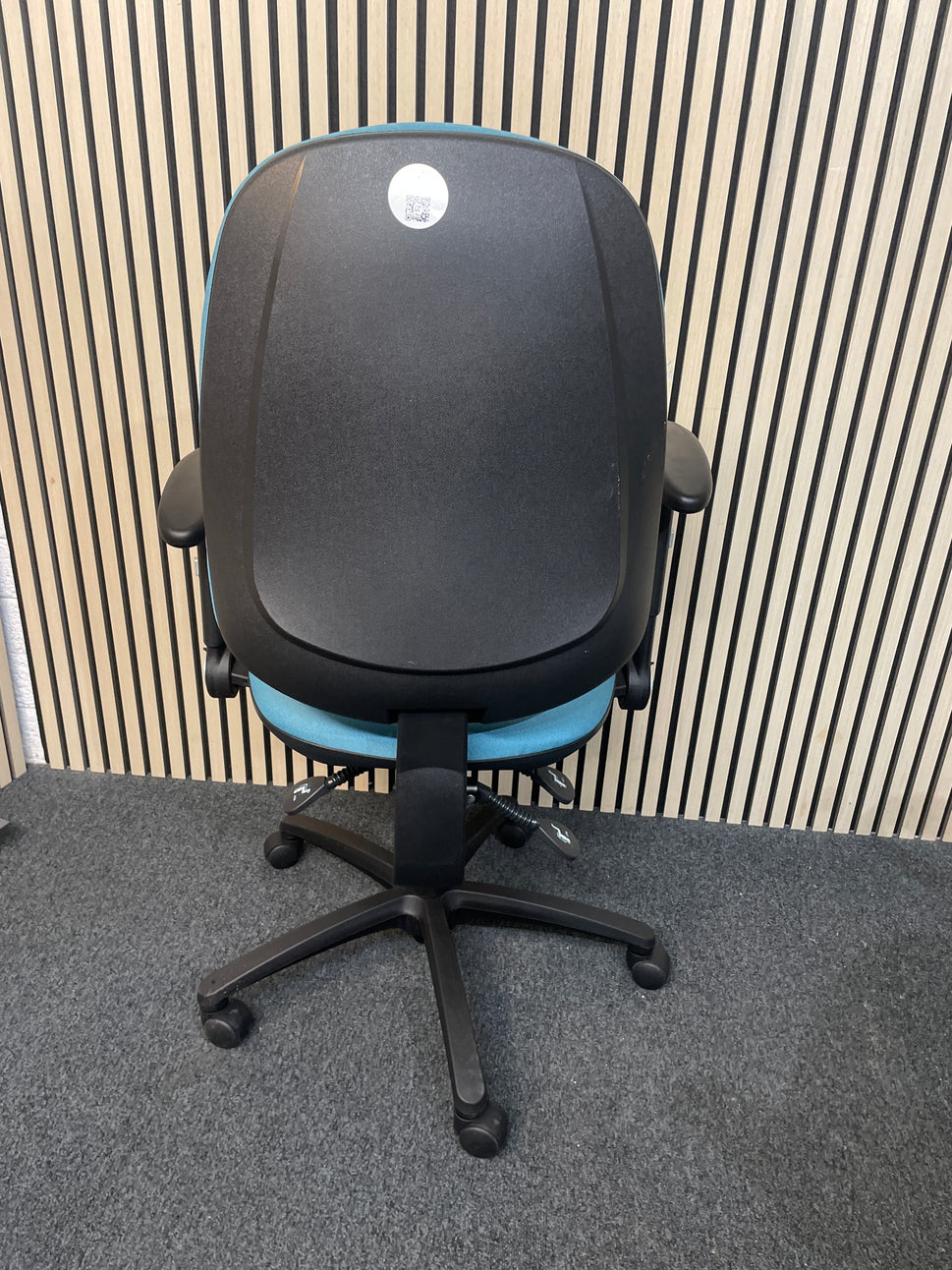 Senza 3 lever swivel chair with HA Back and height adjustable arms -AQUAMARINE TEAL