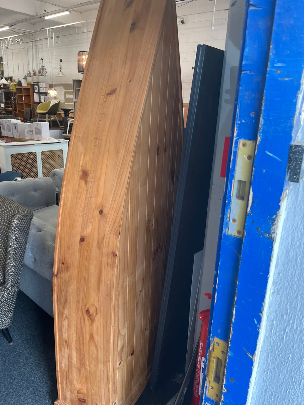 Solid pine framed boat shaped bookcase with drawers (H 2100 x W 830 x D 350 mm) 1225