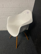 Switch Eames style polycarbonate gloss white tulip club chair, solid wood leg frame. Qty 10 no. AVAILABLE 1225 3 image