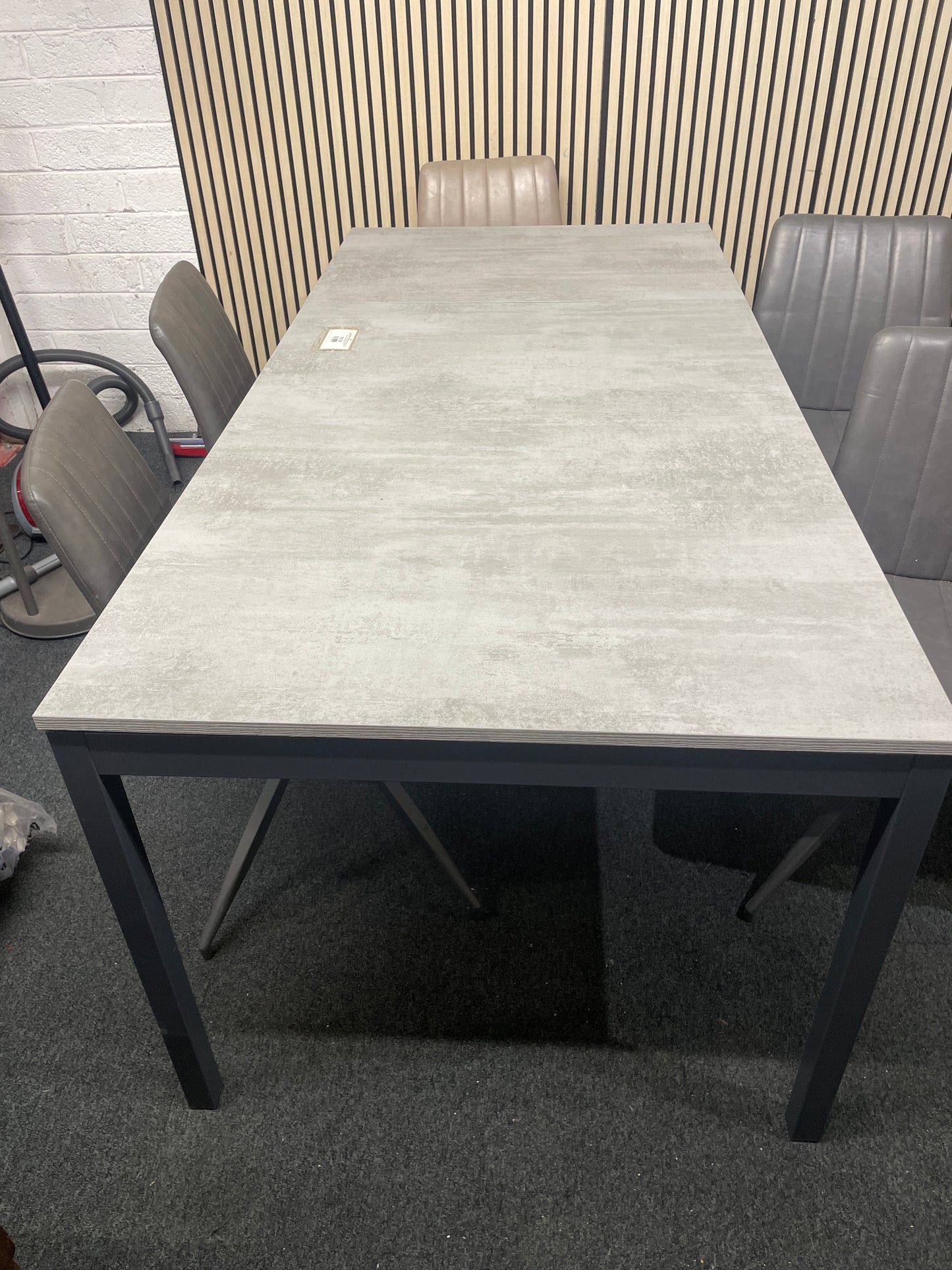 Large dark graphite extendable dining table on a metal frame (L 130 - 191 x W 90 cm) with Tripod base metal dining chairs with letterette seat 1126