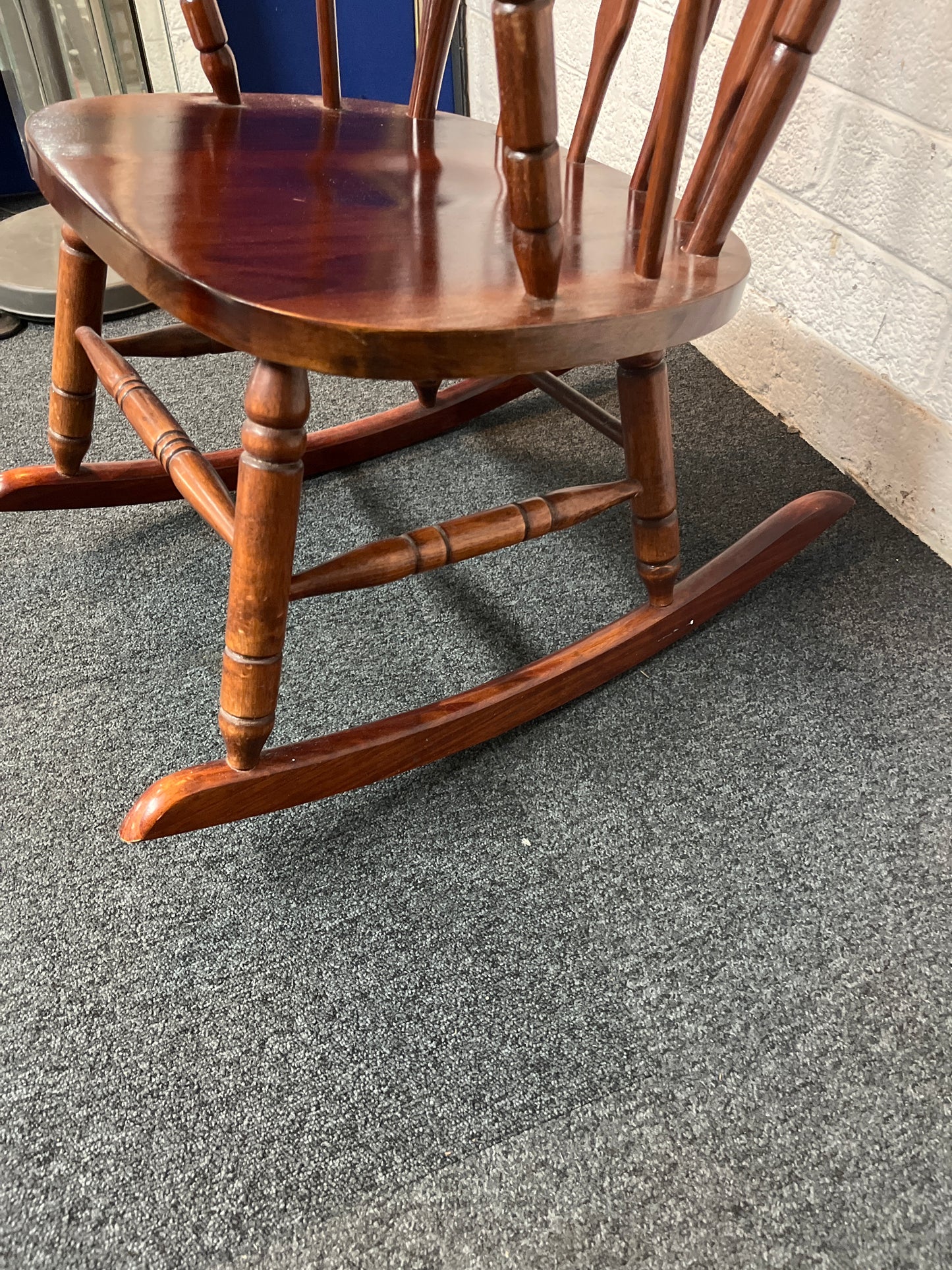 Mahogany rocking chair with checkered cushion 3225