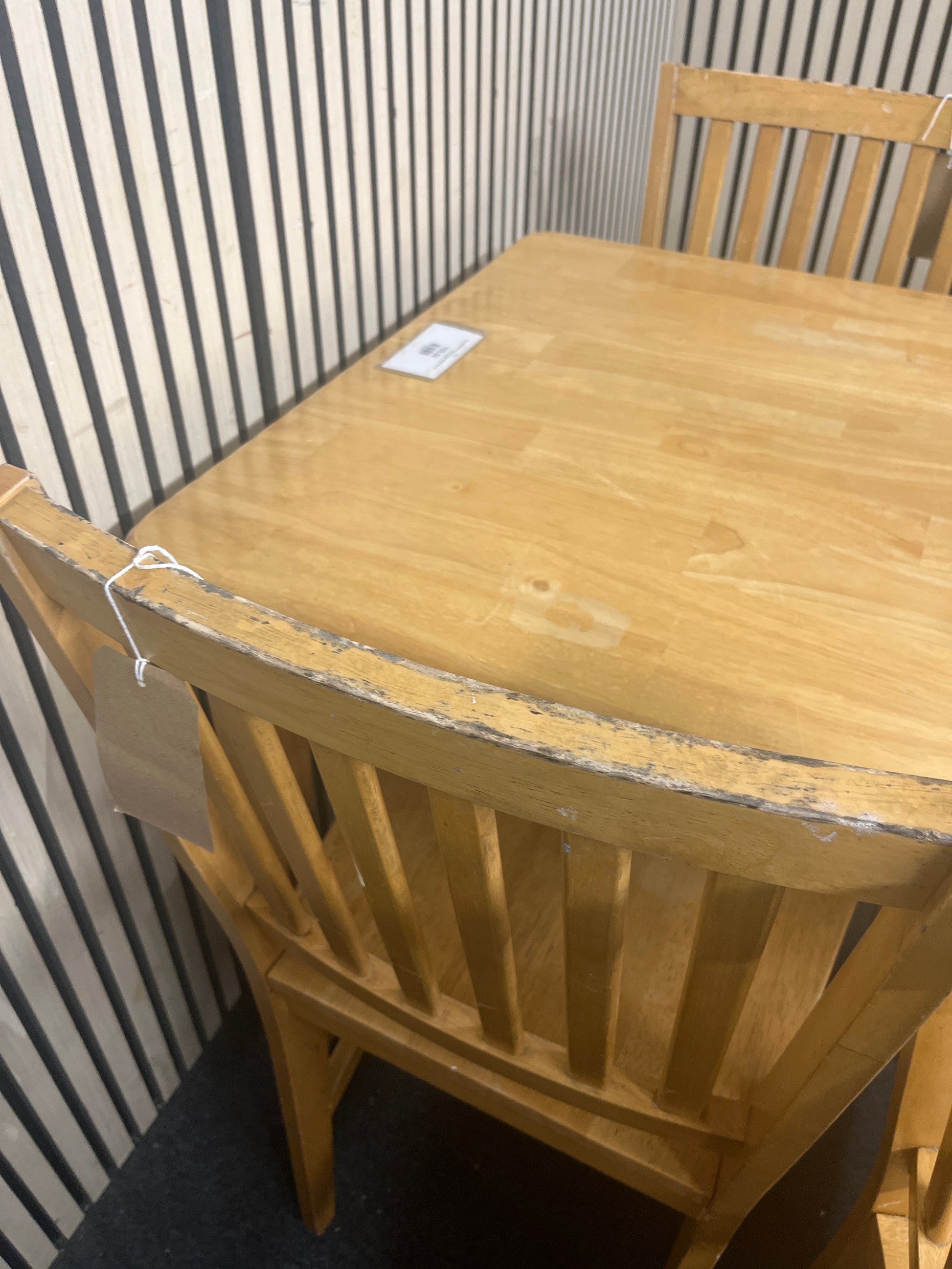 Rectangular beech dining table with 4 chairs (L 120 x W 75 cm)  44184
