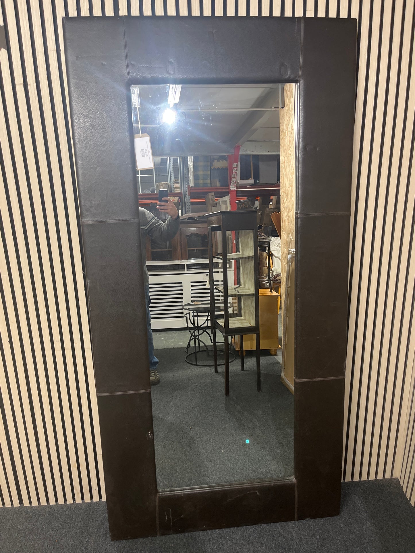 Large leather framed wall mirror (H 195 x W 100 cm) 2226