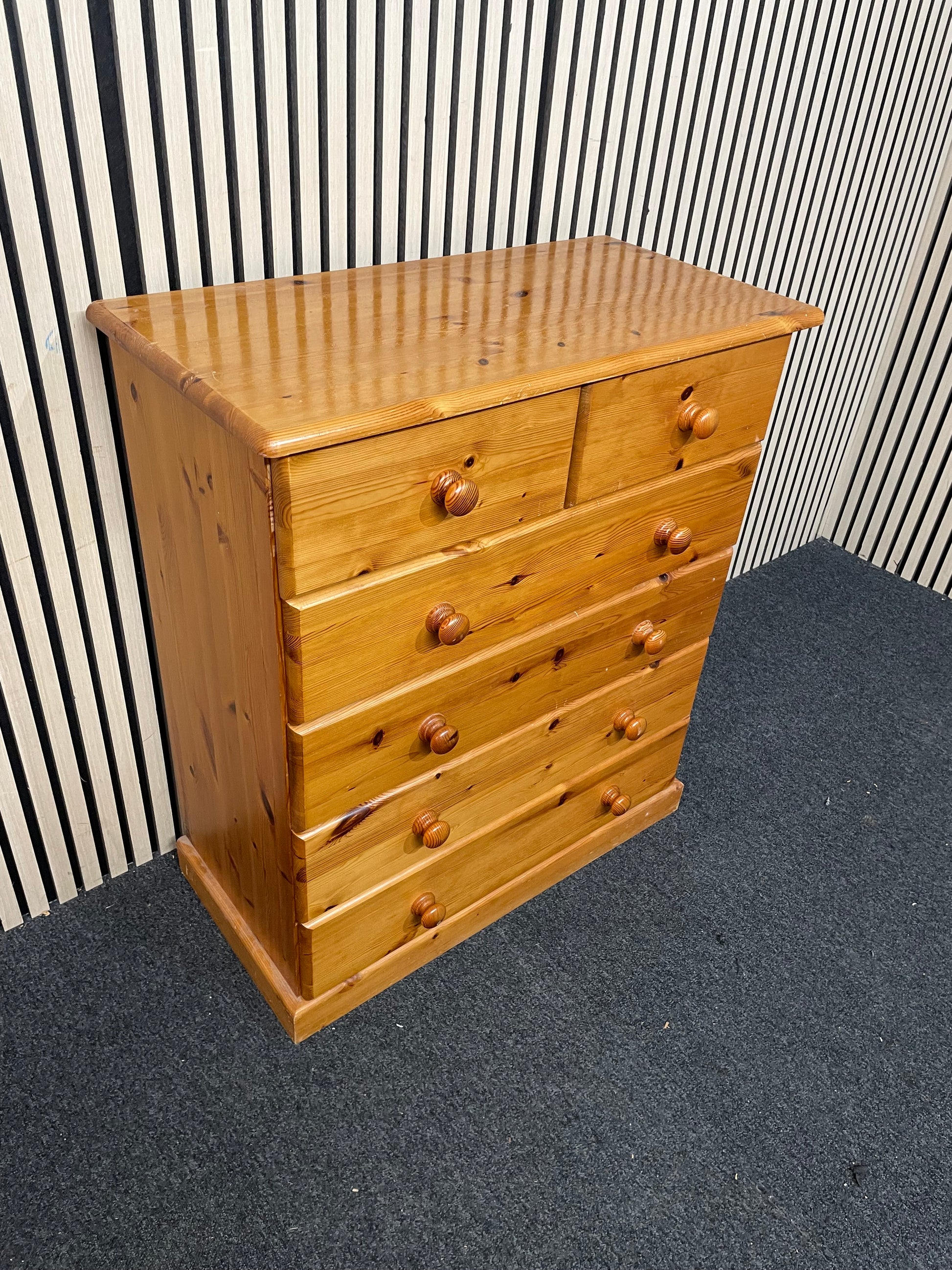 Tall 3+2 solid pine chest of drawers, dark wood stain (H 89 x W 78 x D 40 cm) 1126