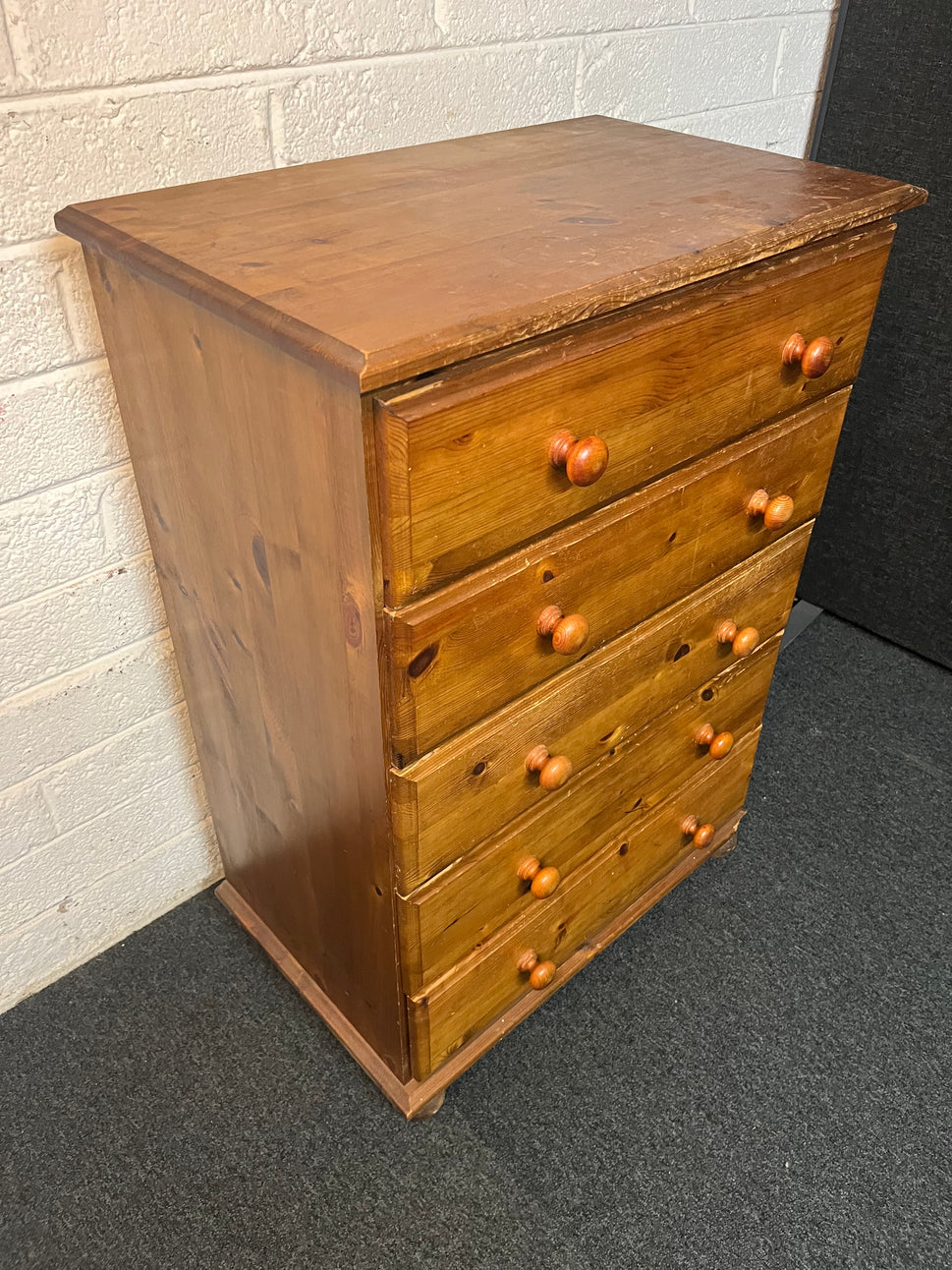 5 drawer solid pine chest of drawers (H 100 x W 70 x D 46 cm) 3225