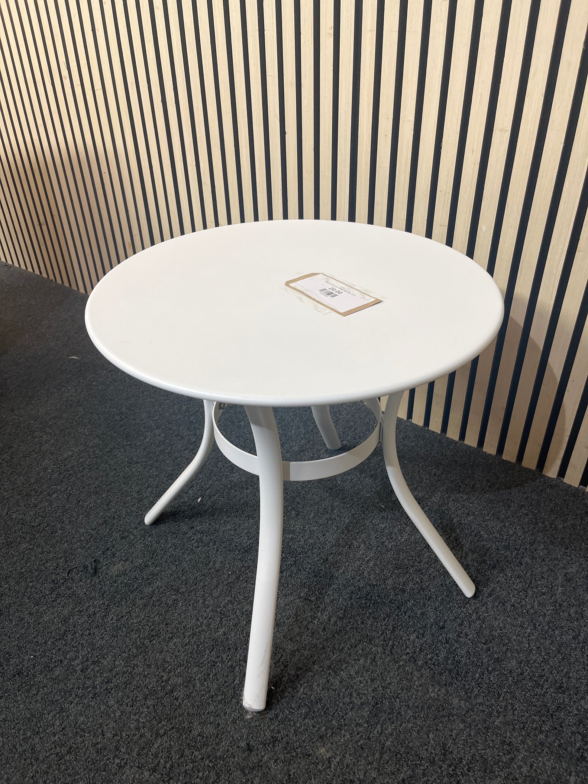 Small white metal circular lamp table  43737