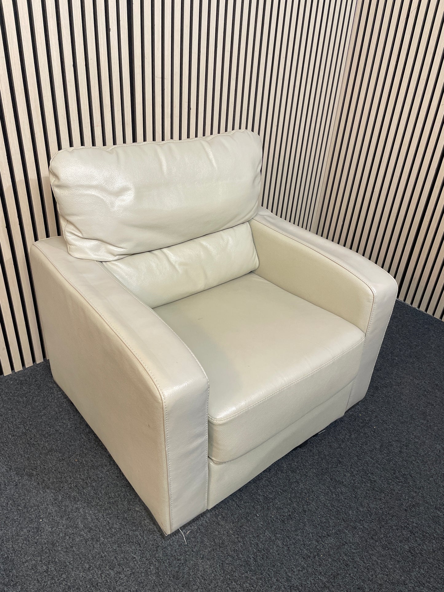 Cream leather armchair  3126
