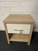 Switch Oak laminate and white gloss bedside locker (H 56 x W 48 x D 42 cm) 2225 2 image