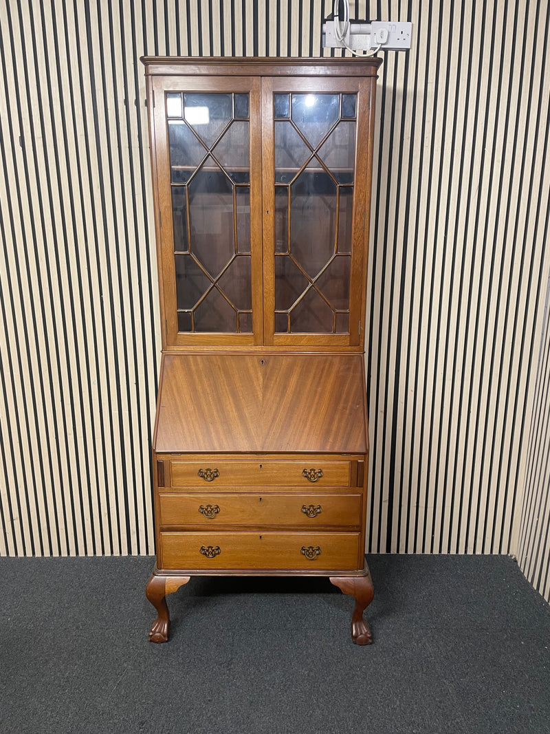 Traditional wooden bureau with glazed display top and three drawers, height 200 cm, width 82 cm, depth 47 cm  44791