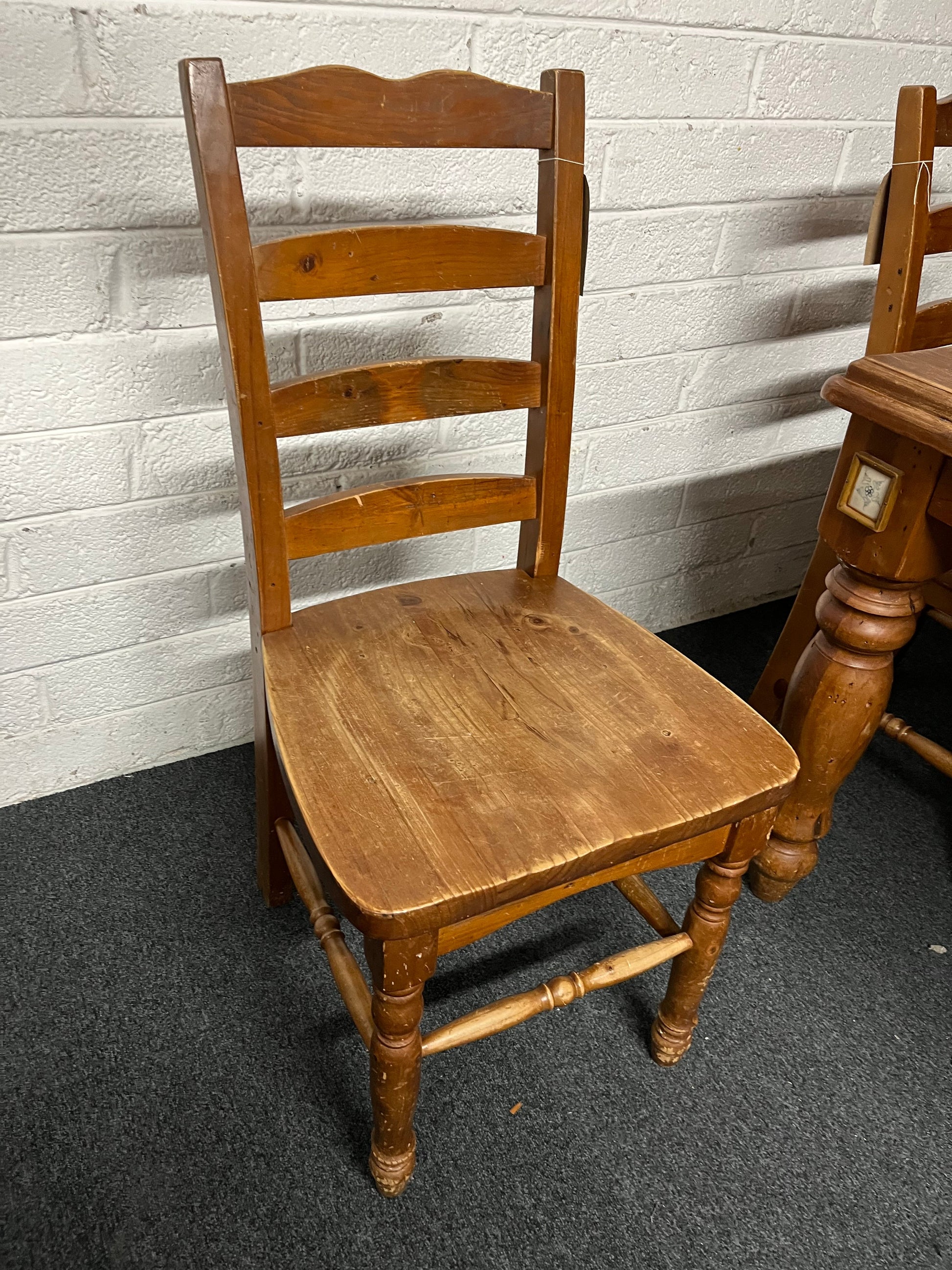 Large solid pine stained 6ft kitchen table(L 1720 x W 1050 mm) with 5 no. matching chairs  1225