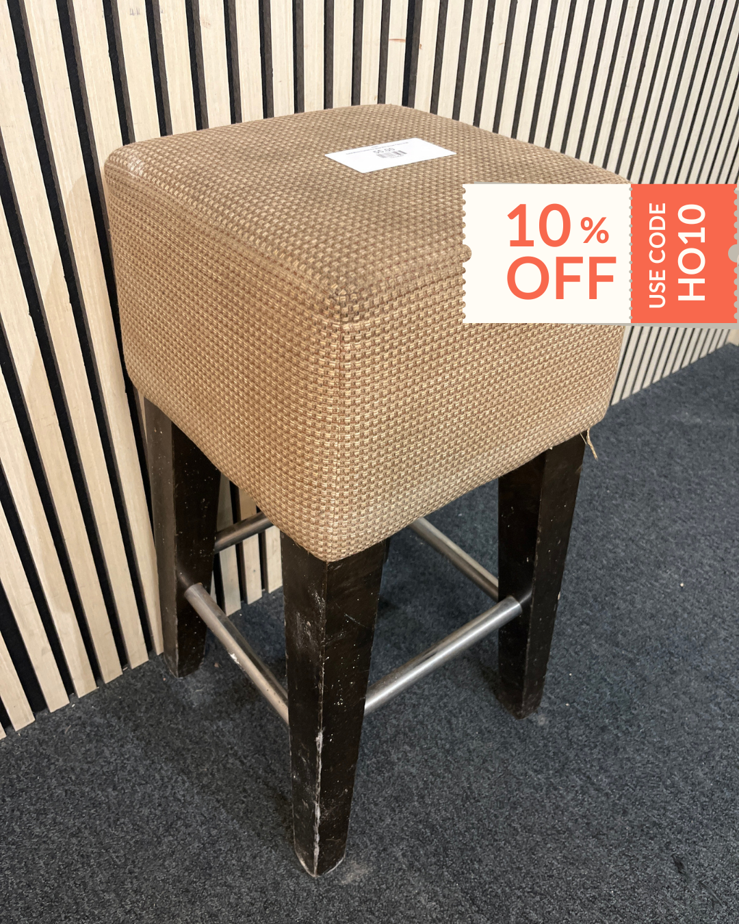 Solid Wood Framed Bar Stool With Brown Fabric 3126
