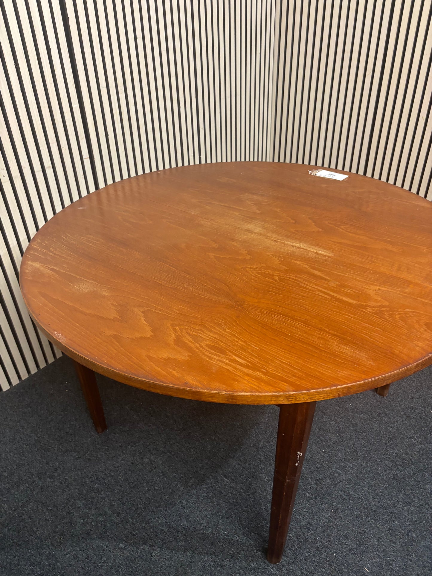 Large circular cherry wood extendable dining table (W 120cm unextended) 43481