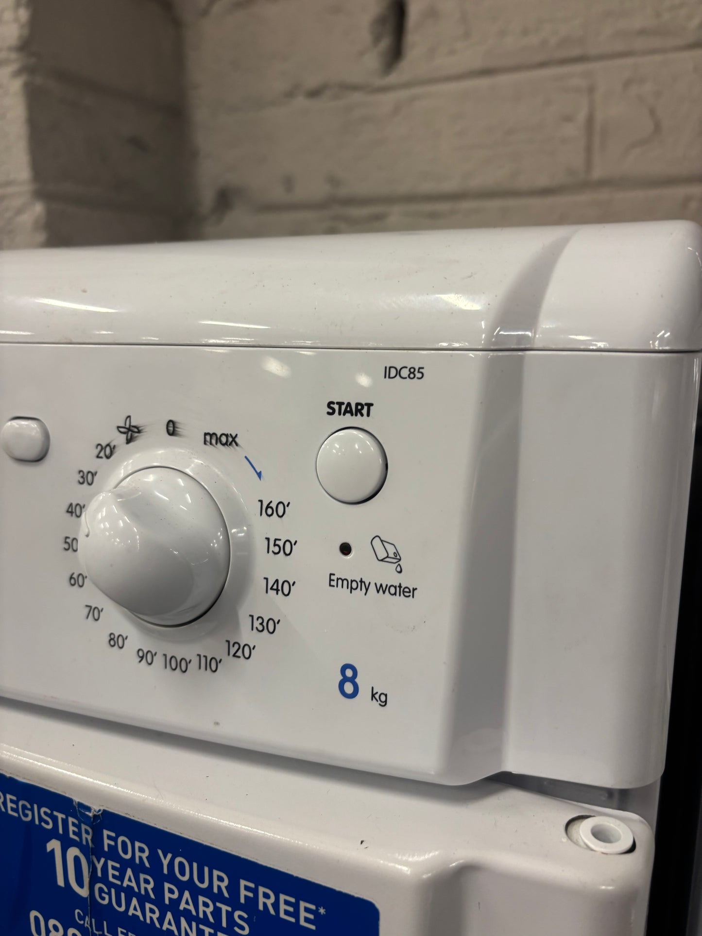 Indesit IDC85 8KG tumble dryer 43684