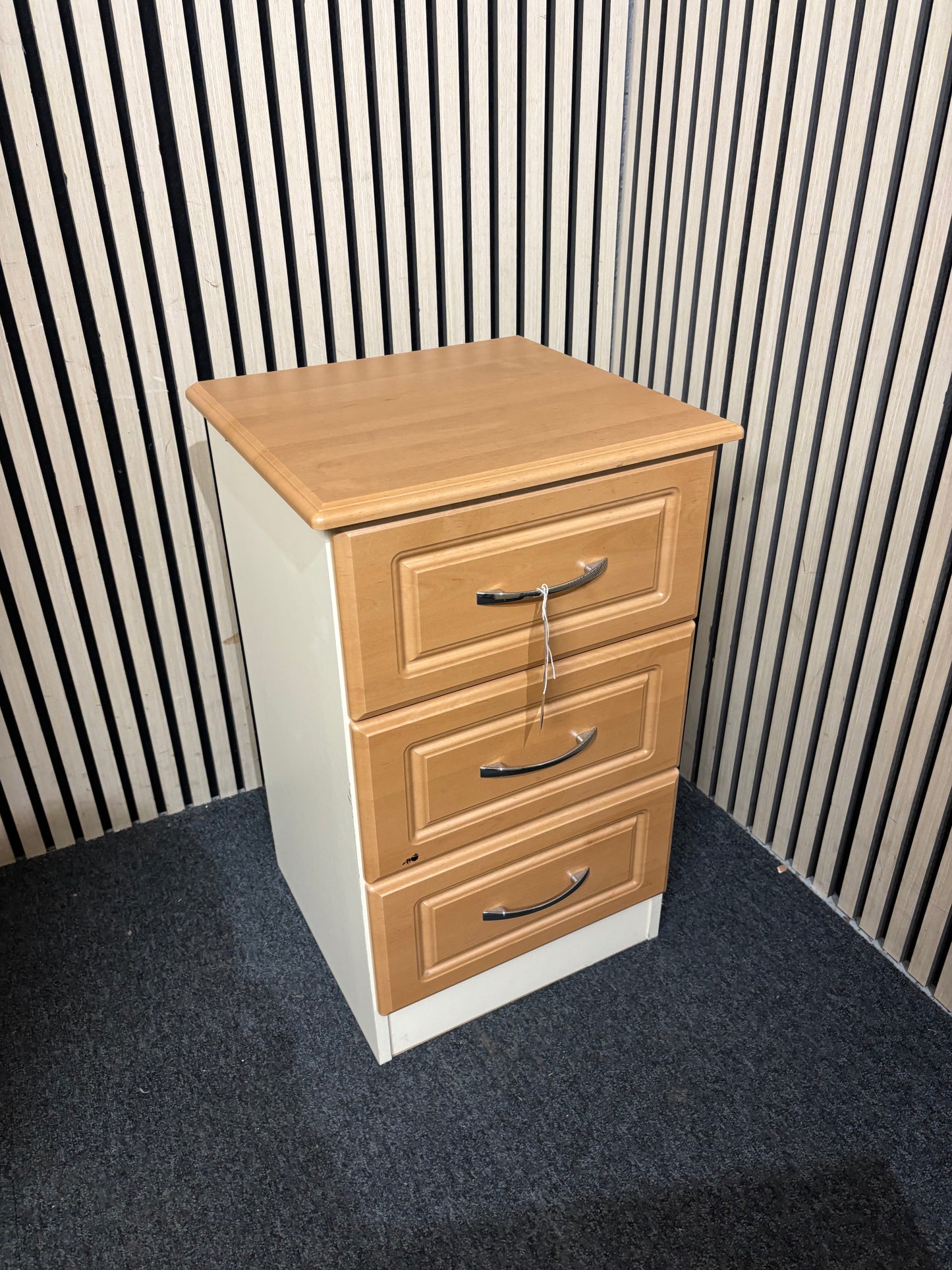 Oak laminate 3 drawer bedside locker 43700
