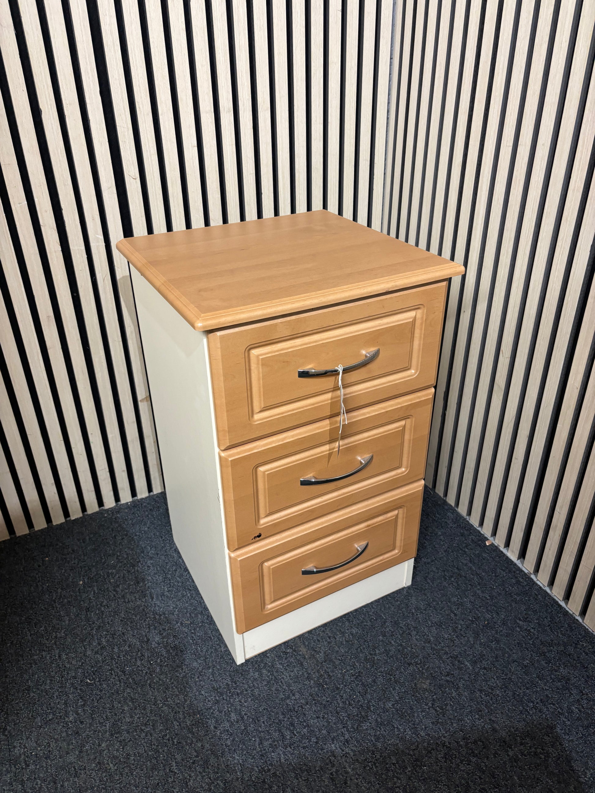 Oak laminate 3 drawer bedside locker 43700