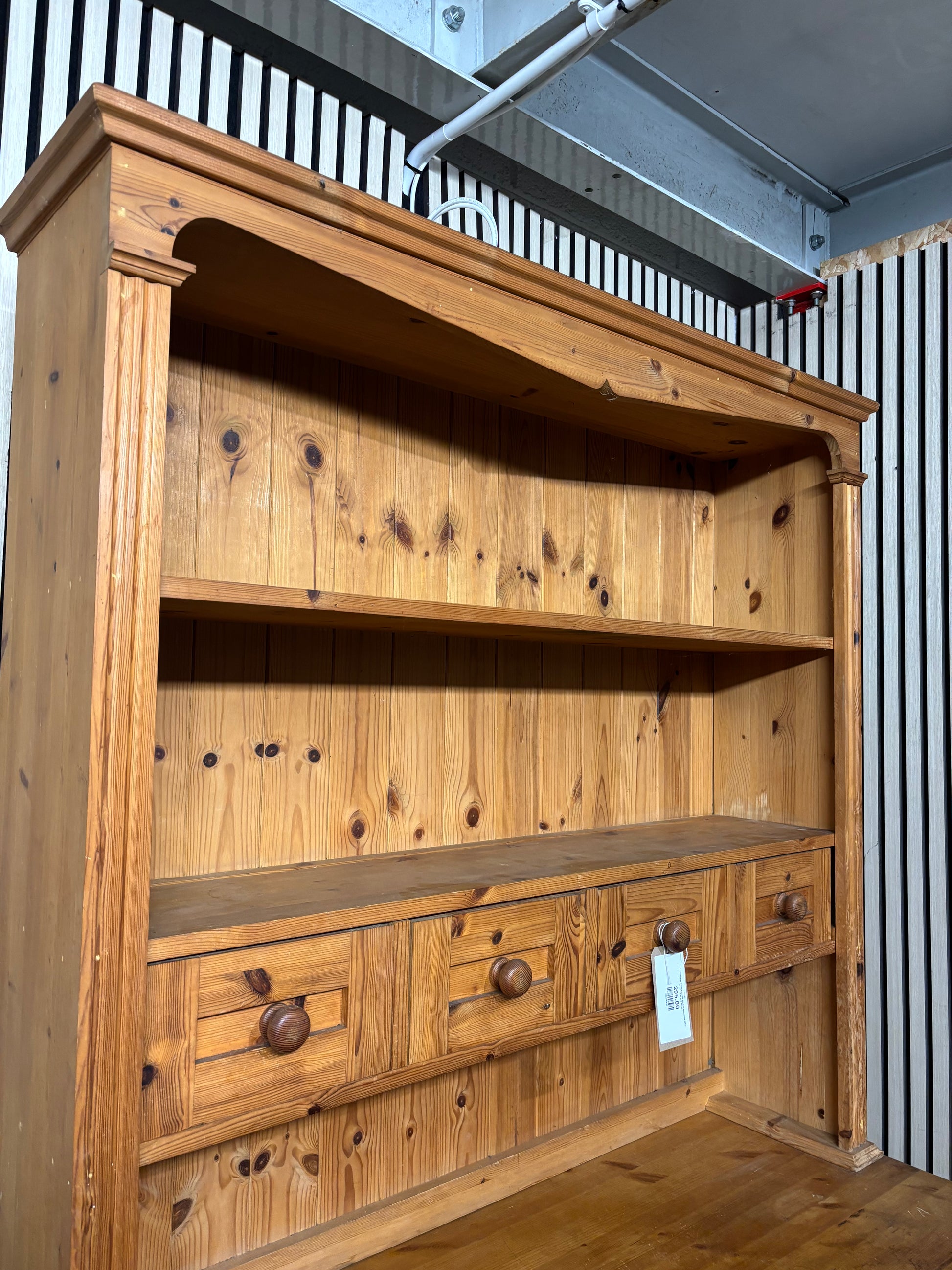Solid pine large 3 door 6 drawer kitchen dresser (H 205 x W 125 x D 51 cm) 43703