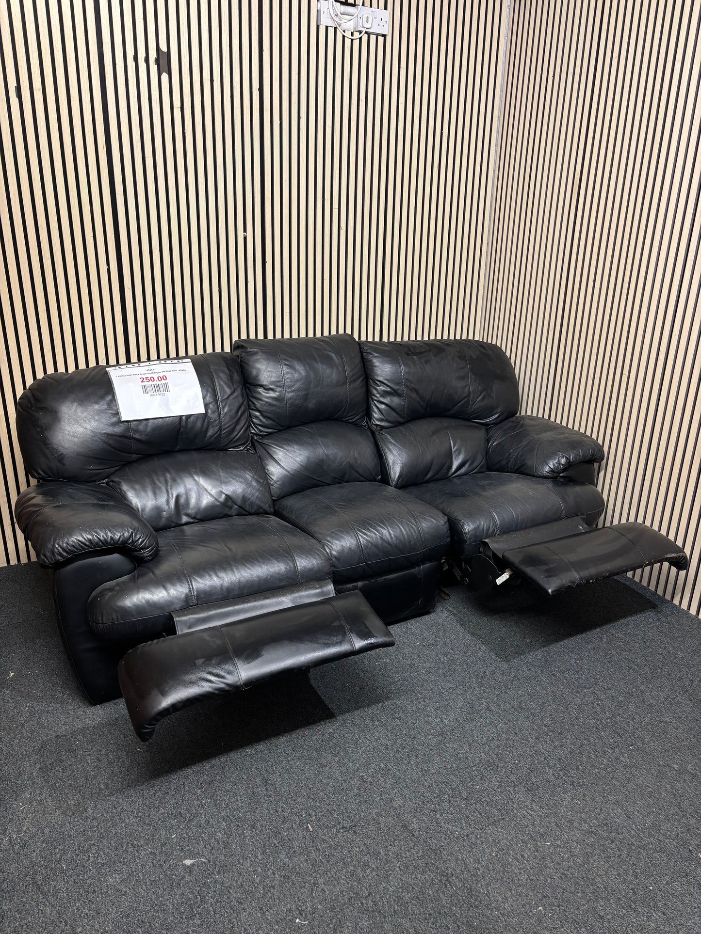 3 seater high back black leatherette recliner sofa  43454