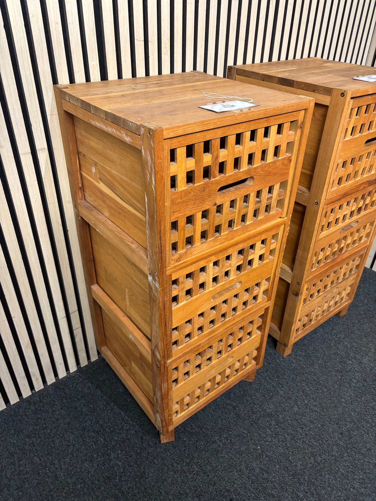 Solid lattice wood 3 drawer locker (H 93 x W 42 x D 42cm) 43871