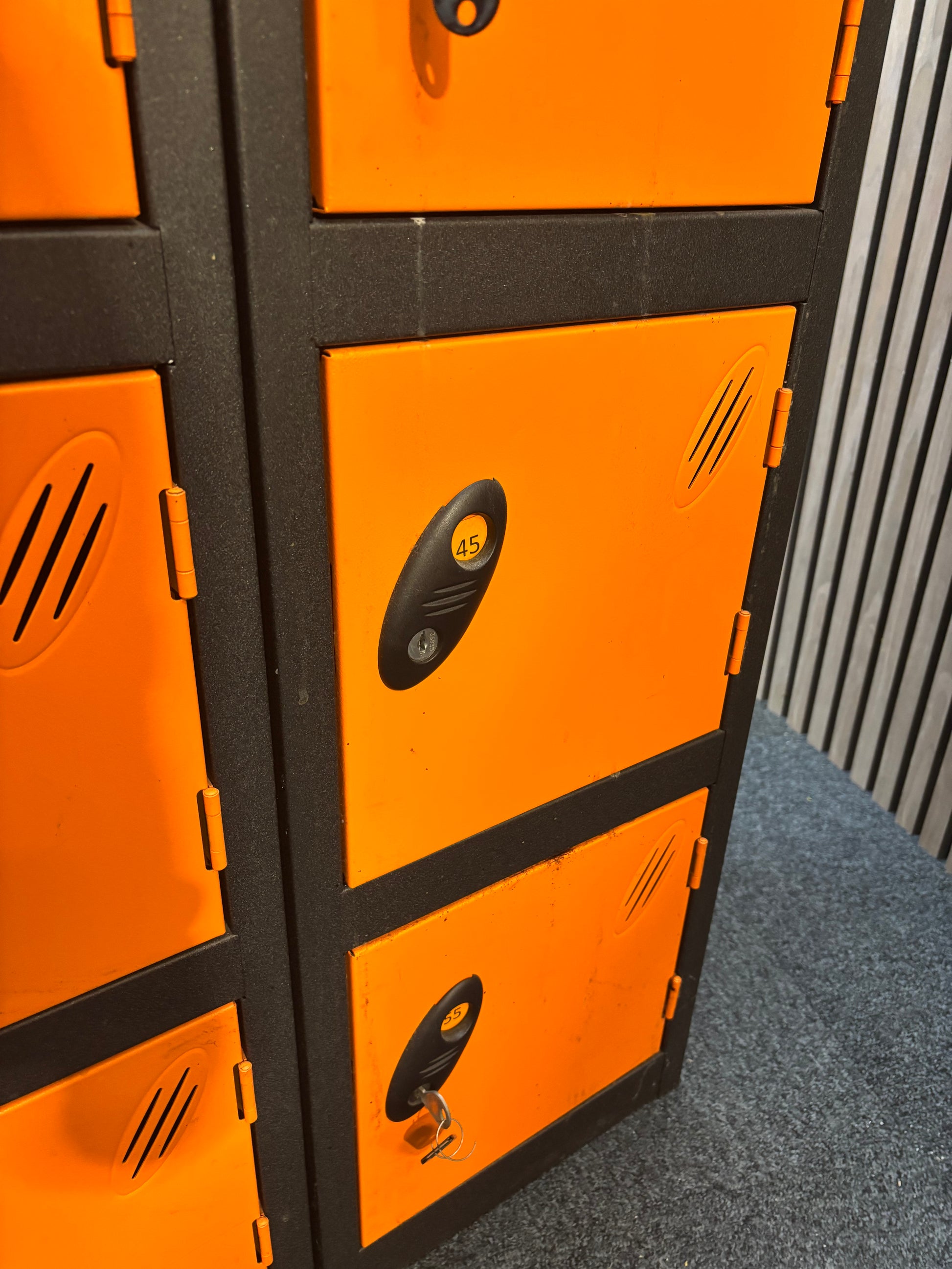 Probe orange and dark grey 12 door personal locker (H 178 x W 60 x D 30 cm) J3861