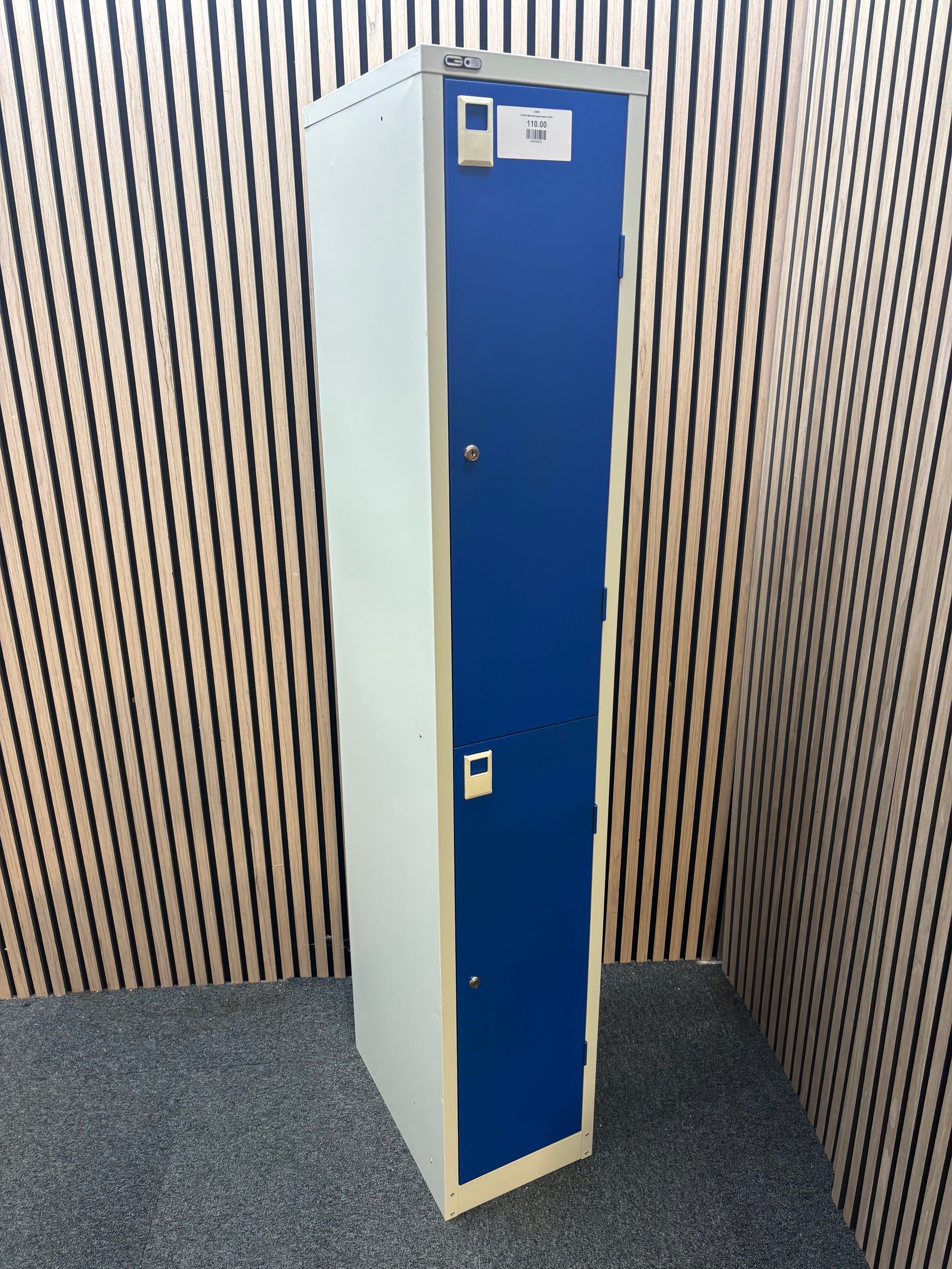 2 door blue and grey locker 12x18