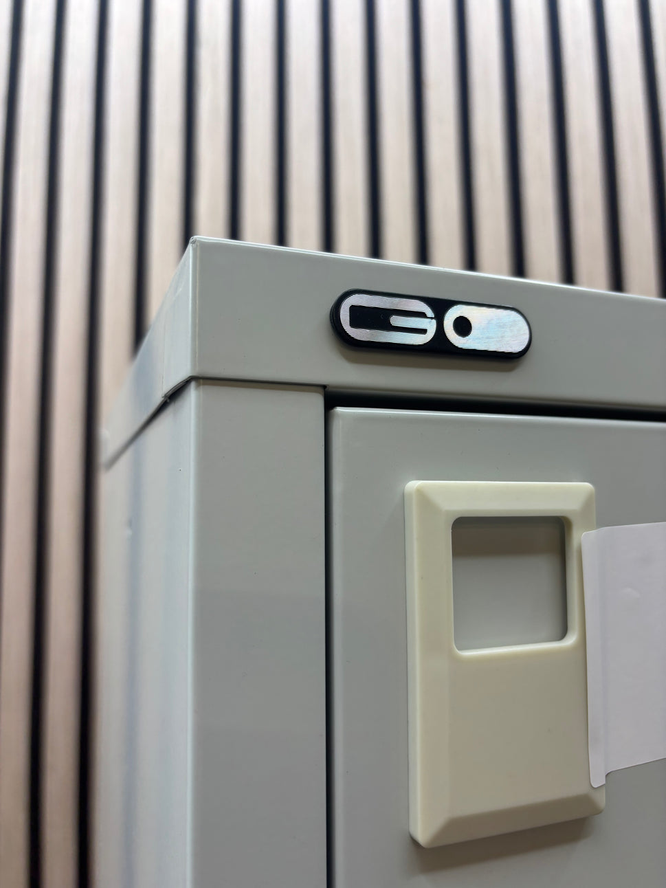 Grey 4 door locker 12x12