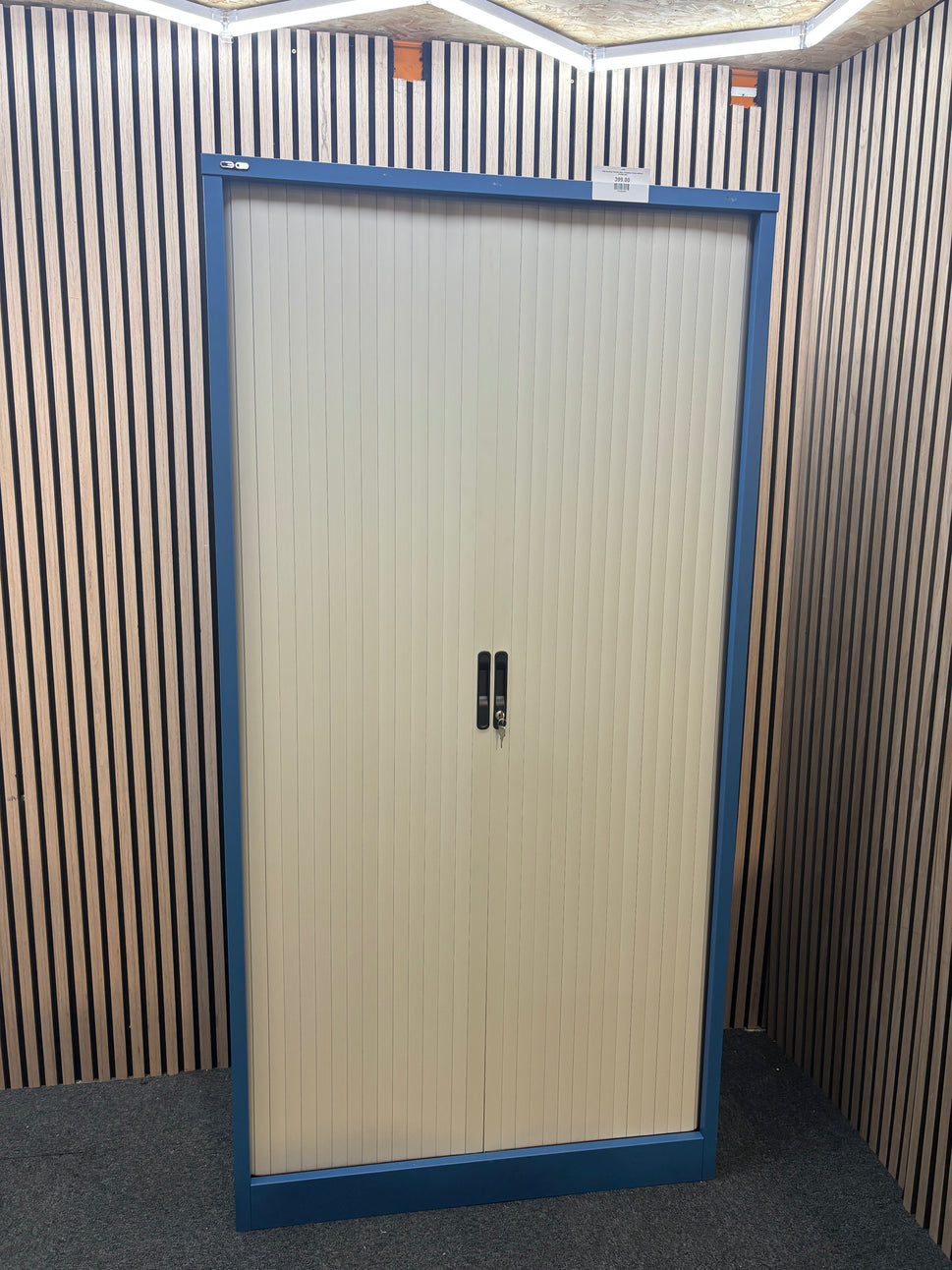 Side Opening Tambour Blue - including 3 cream shelves (H 2000 mm)