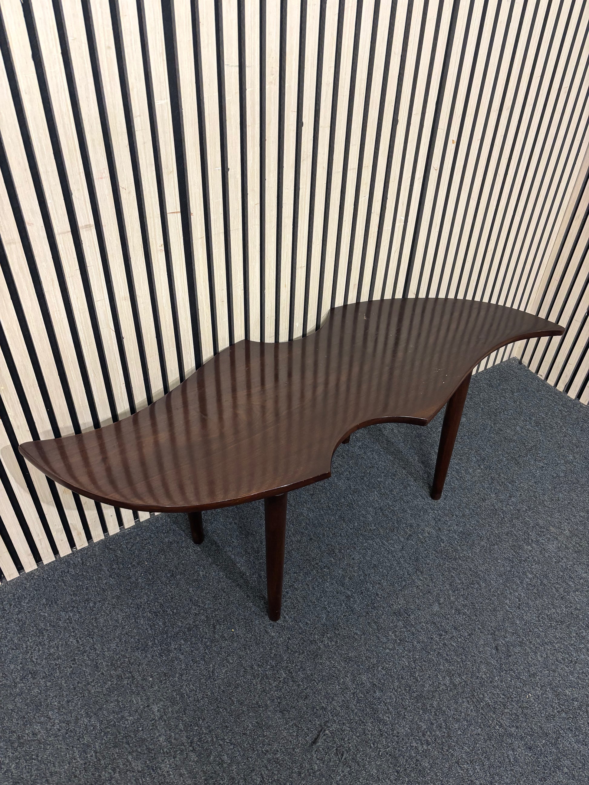 Mahogany ornate shaped top coffee table 44024