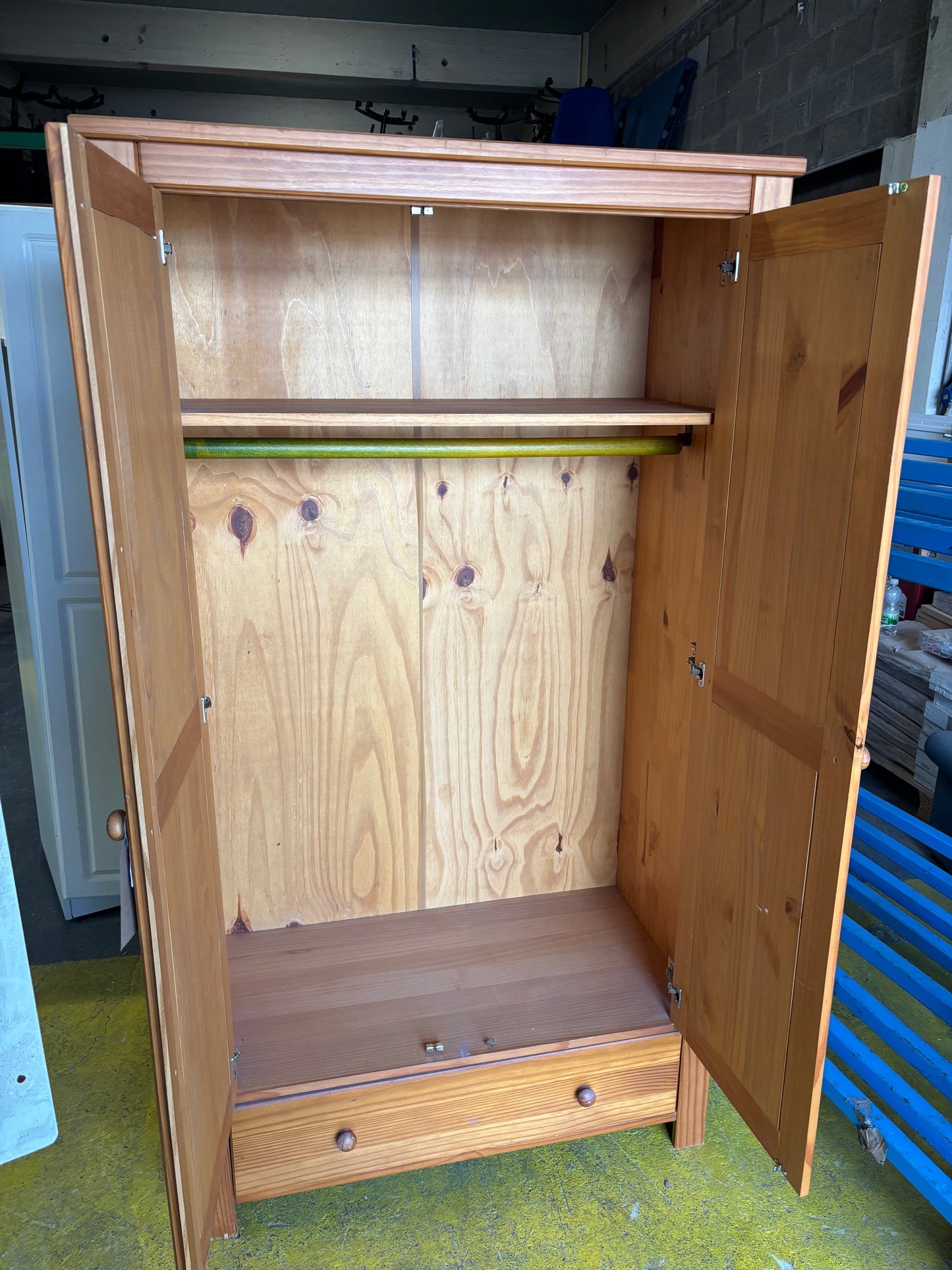 Solid pine 2 door 1 drawer wardrobe (H 180 x W 100 x D 50 cm)  44090