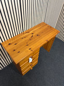Switch Solid pine vanity set with four drawers, mirror, and stool. (H 72 x W 100 x D 44 cm)
left hand side drawers  44129A 2 image
