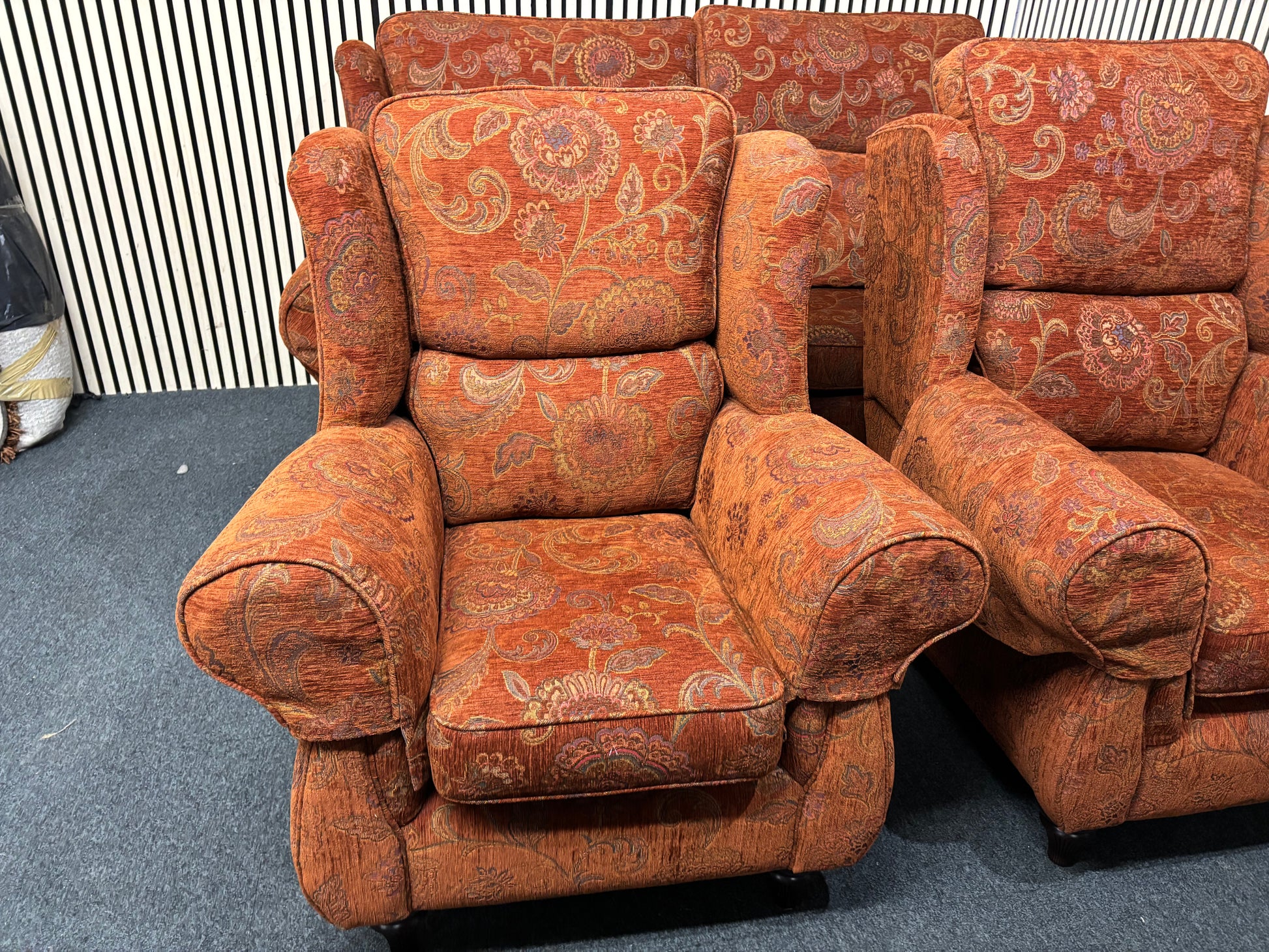 3+1+1 Male and female wine mix fabric high back sofa suite  44229