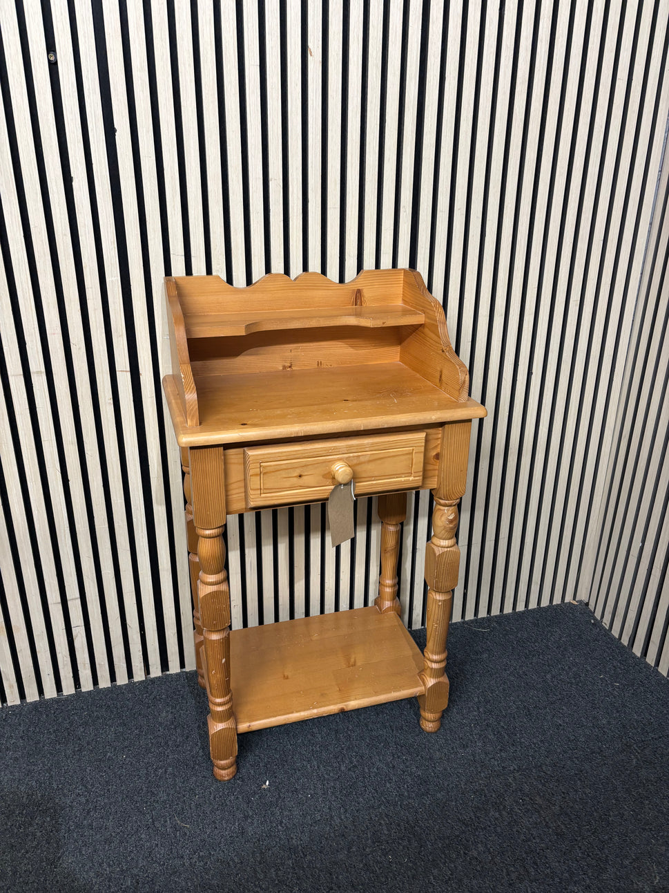 Solid pine hallstand with drawer and upstand   44202