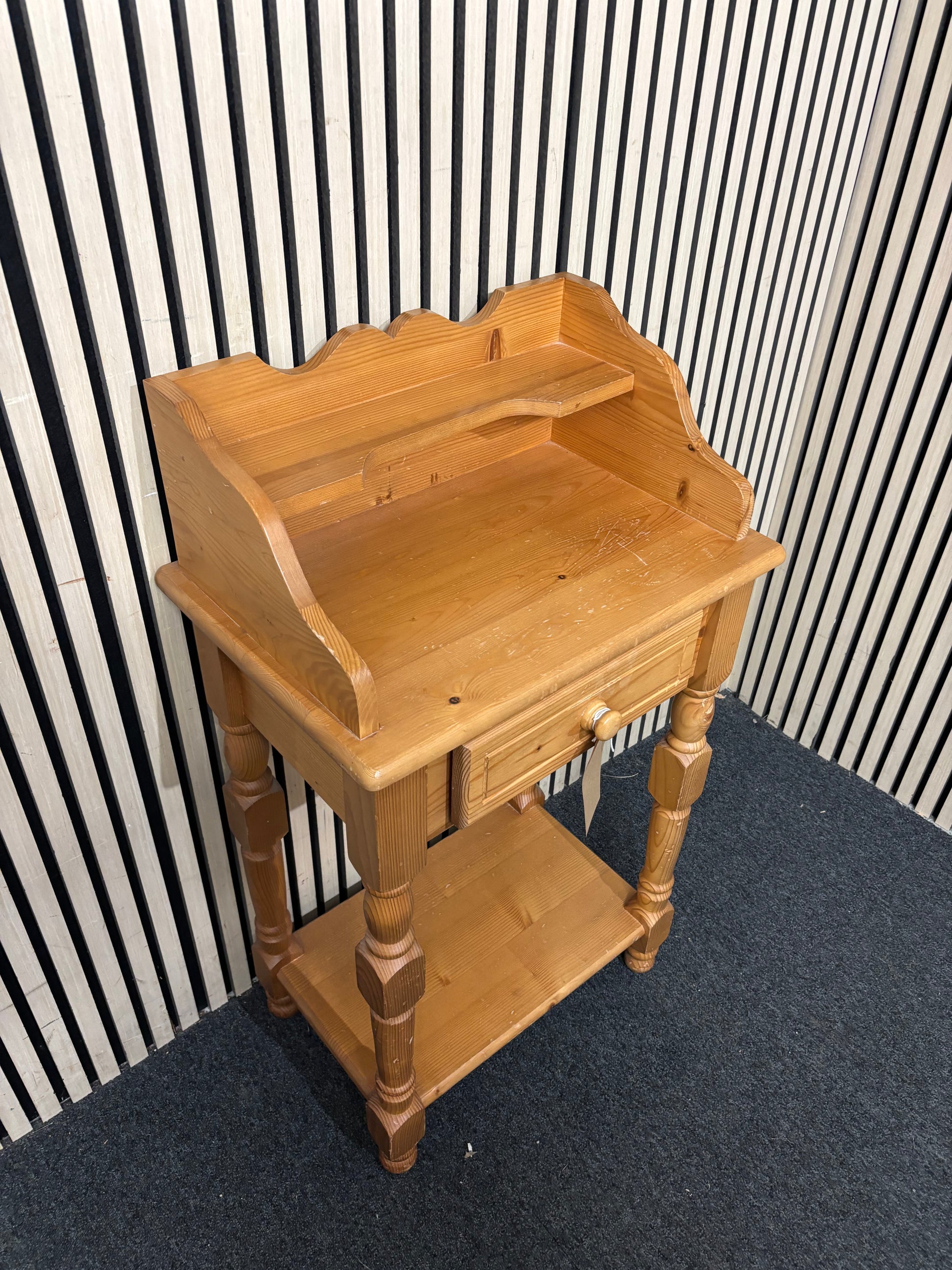 Solid pine hallstand with drawer and upstand   44202