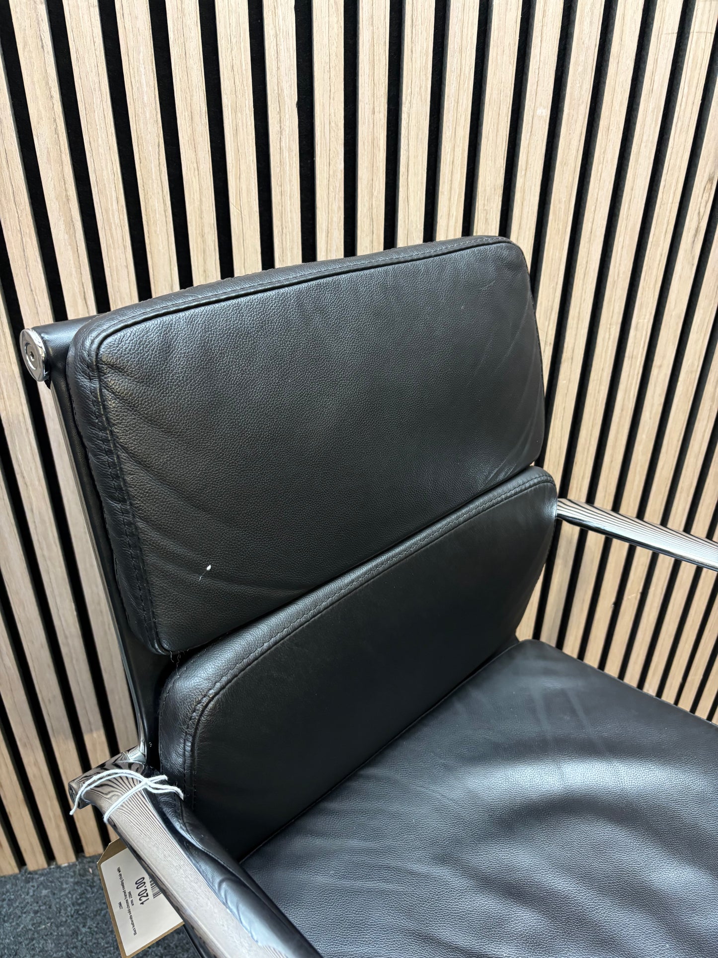 Black leatherette solid chrome framed meeting chair with arms  J3944